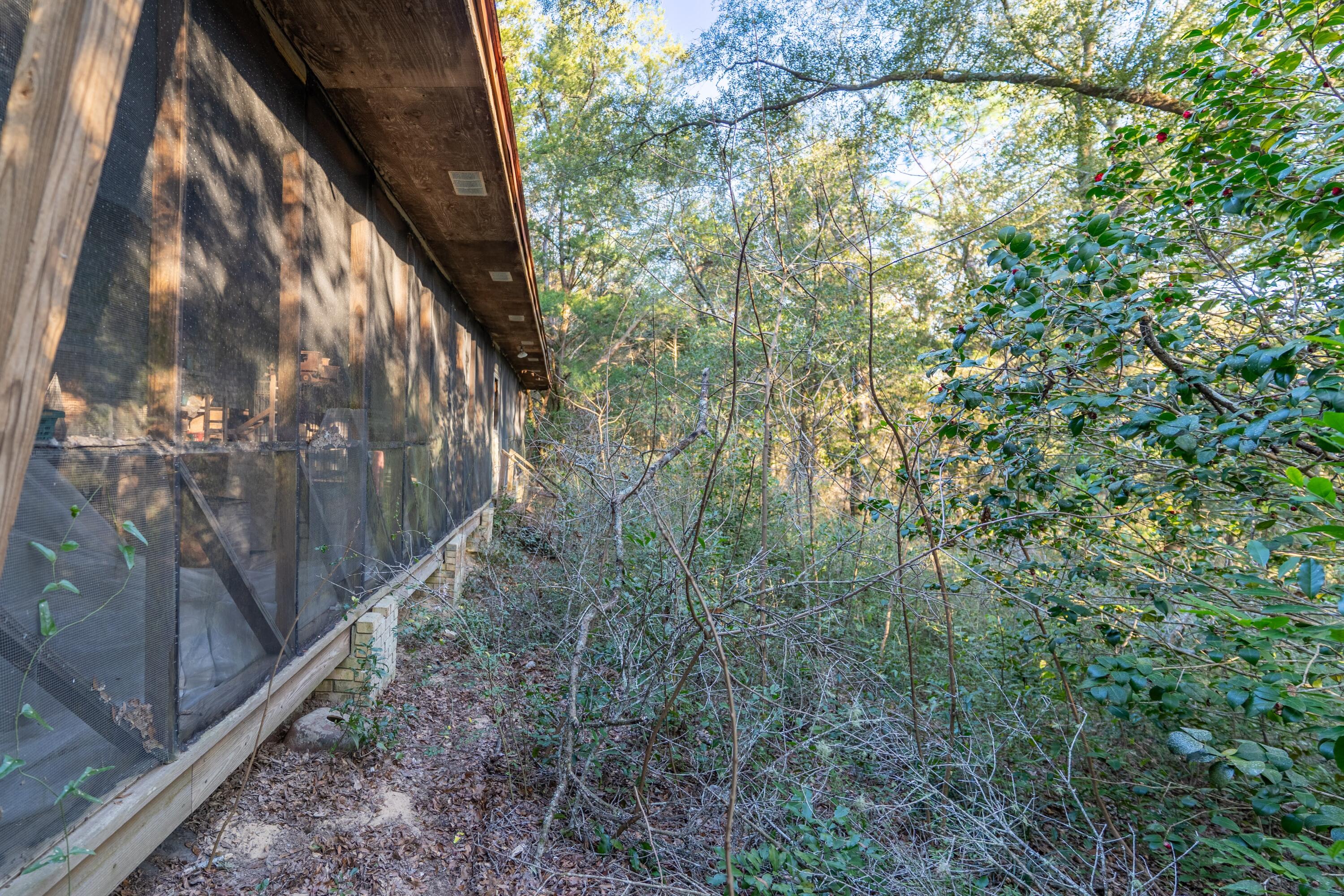 NO RECORDED SUBDIVISION - Residential