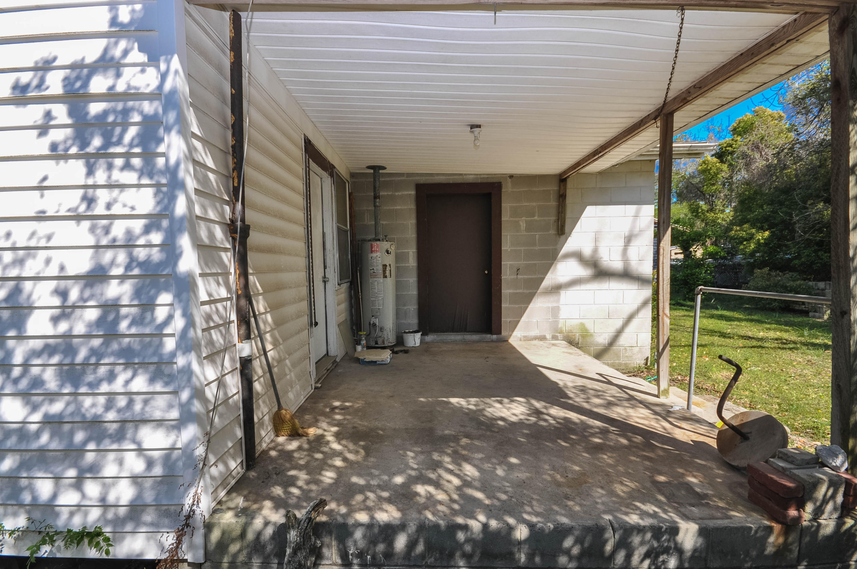 0202 Bay - Central SE - Residential