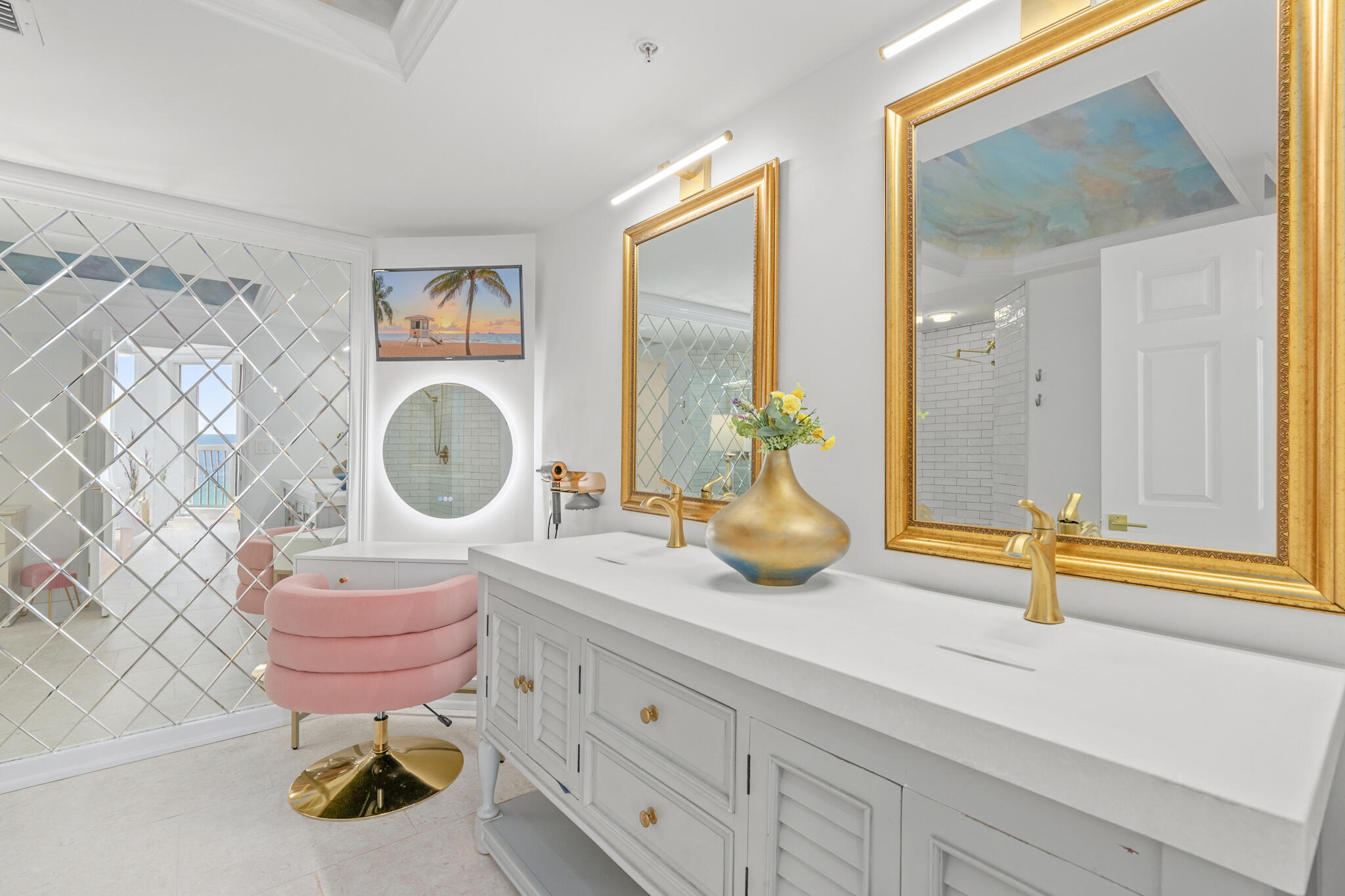 ST. MAARTEN AT SILVER SHELLS - Residential