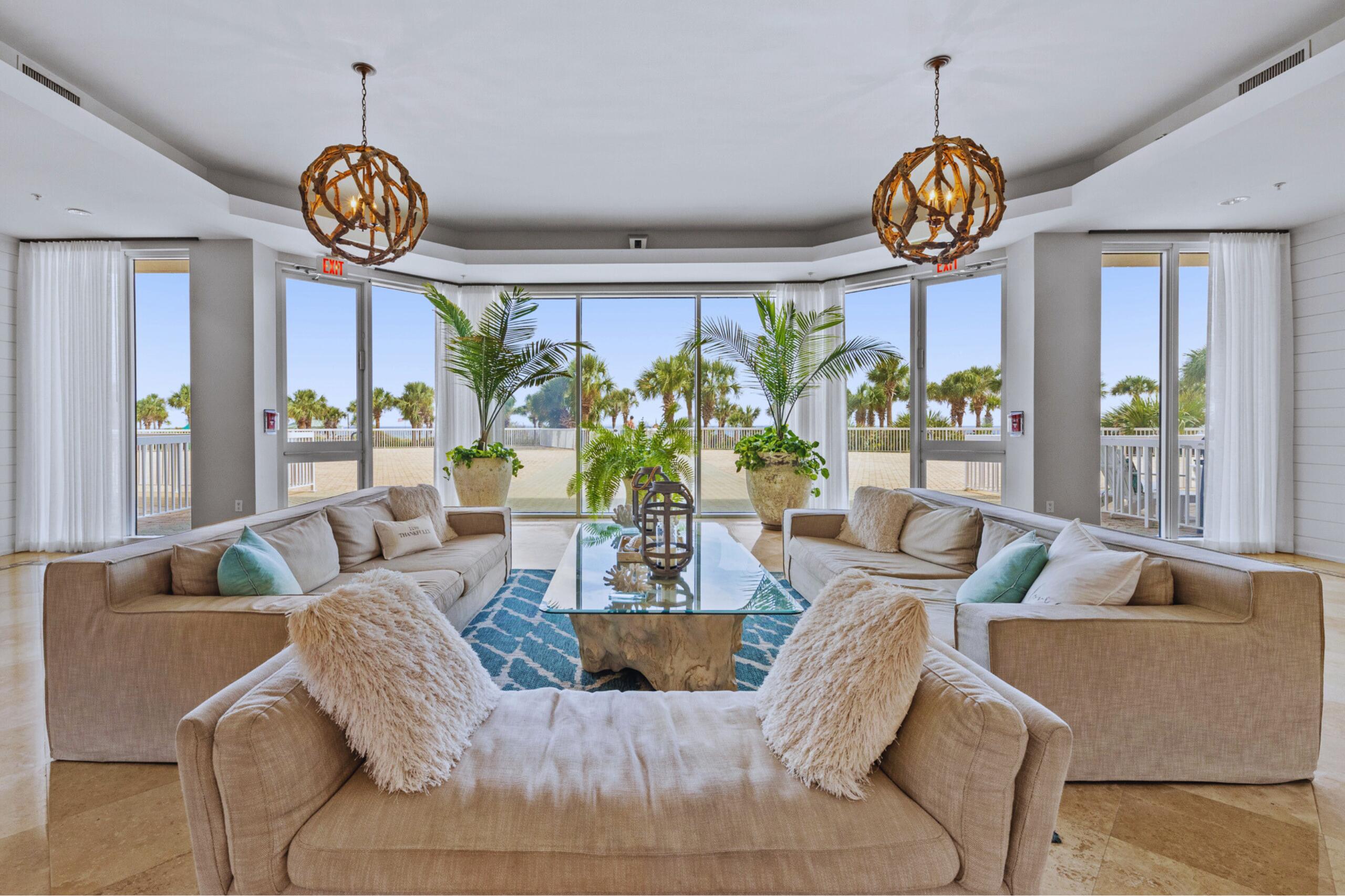 ST. MAARTEN AT SILVER SHELLS - Residential