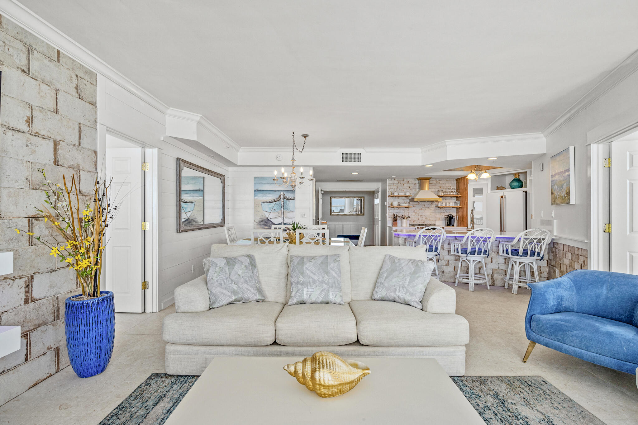 ST. MAARTEN AT SILVER SHELLS - Residential