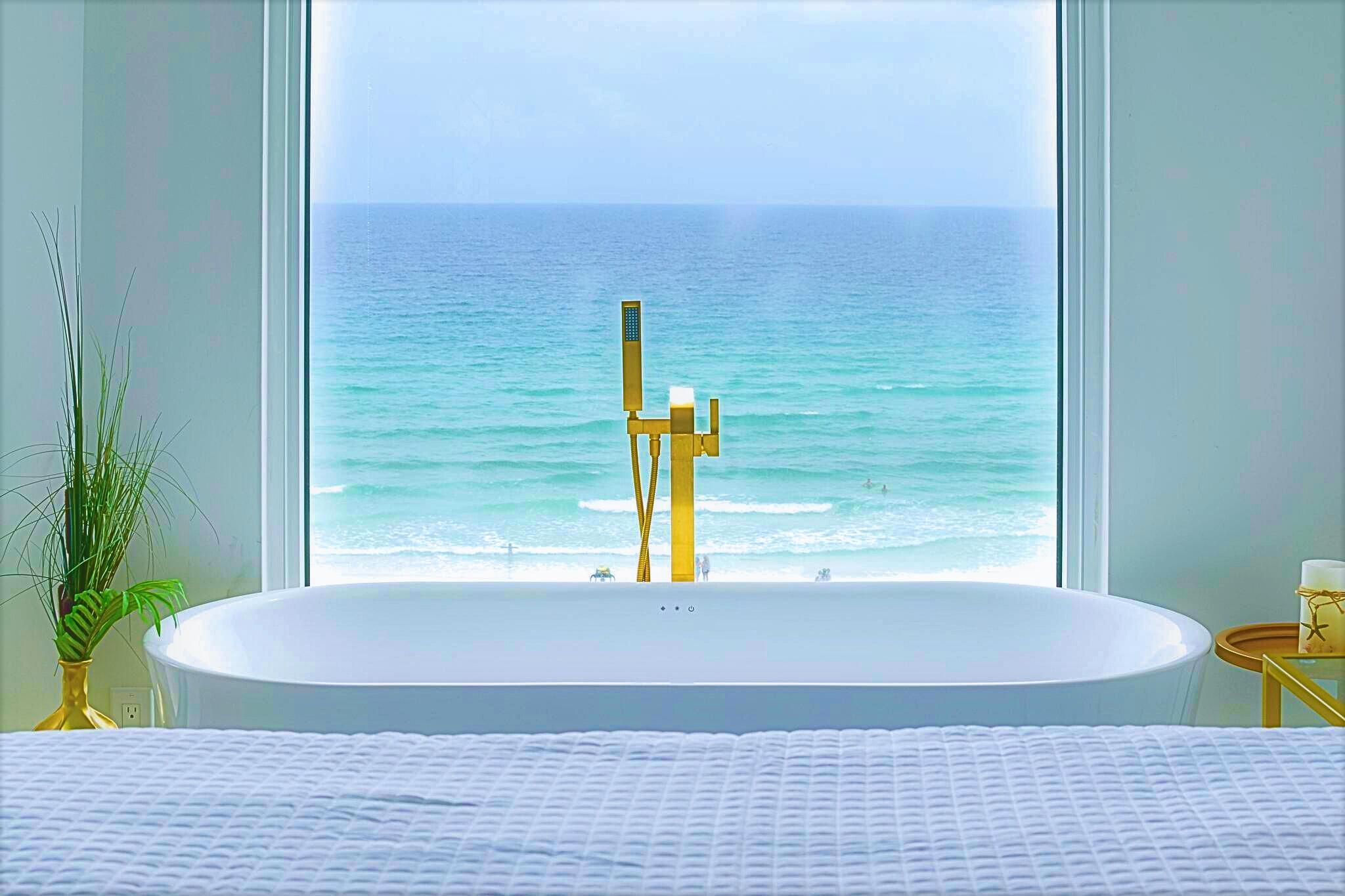ST. MAARTEN AT SILVER SHELLS - Residential