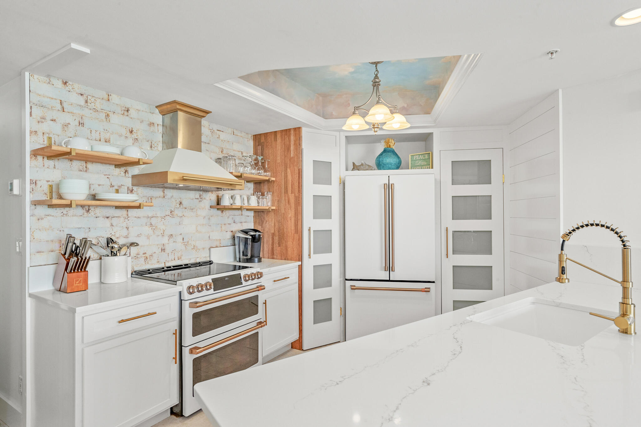 ST. MAARTEN AT SILVER SHELLS - Residential