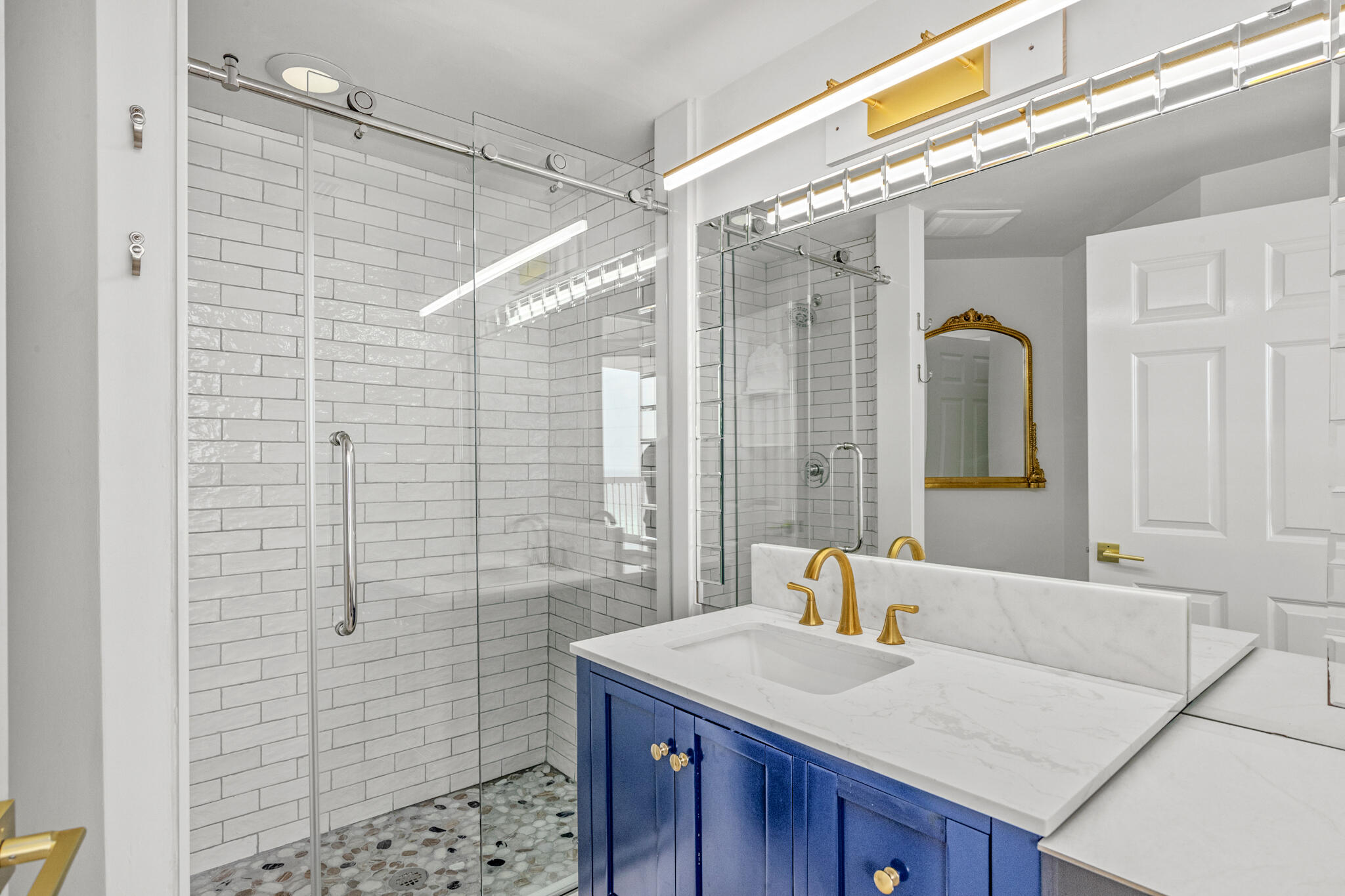ST. MAARTEN AT SILVER SHELLS - Residential
