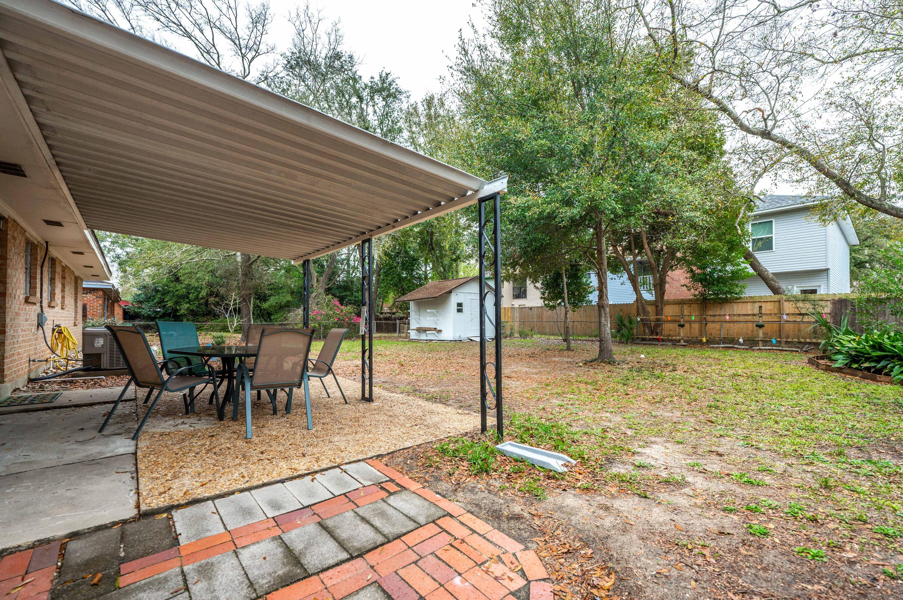 TAHITI TERRACE - Residential