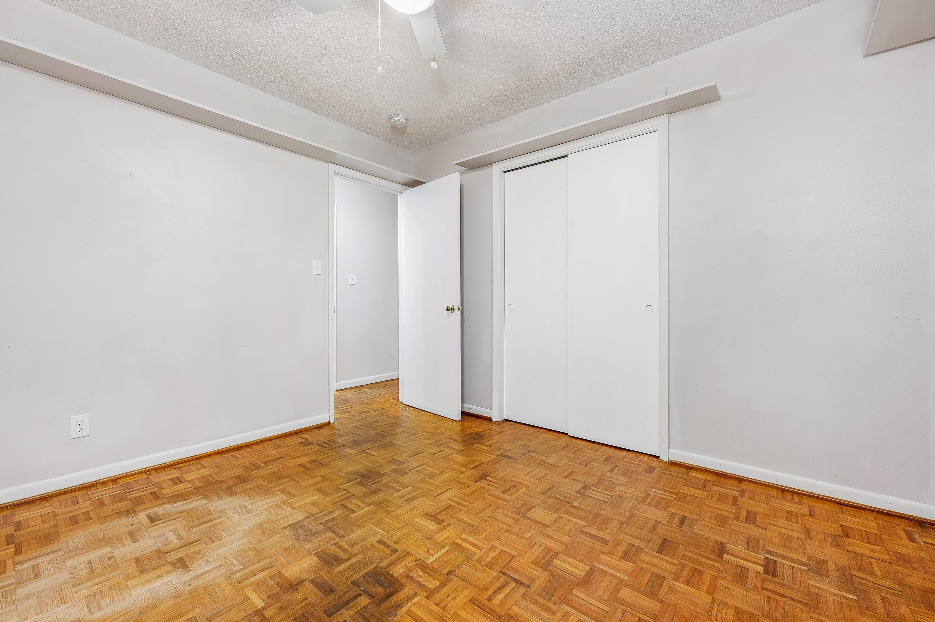 TAHITI TERRACE - Residential