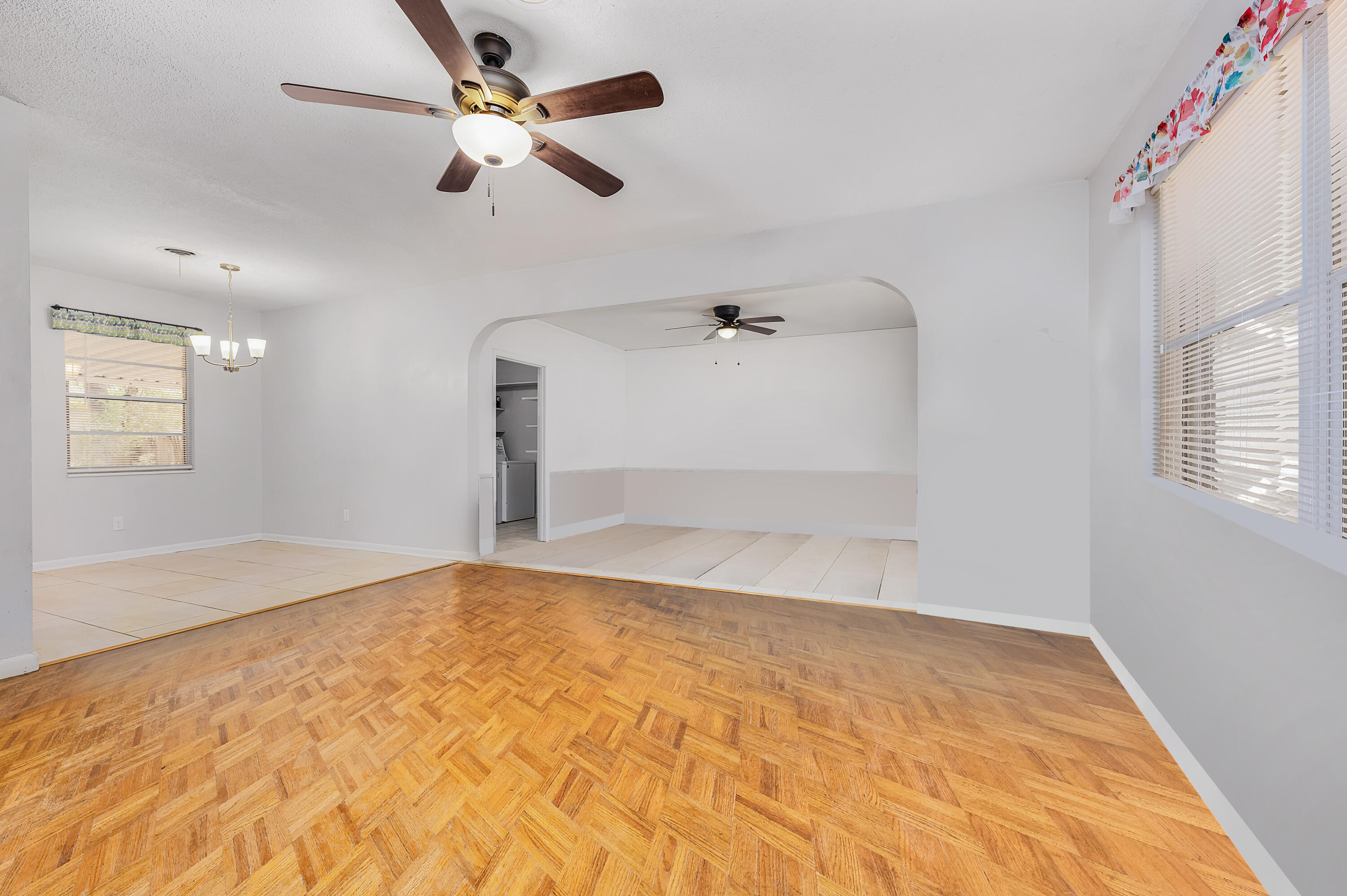 TAHITI TERRACE - Residential