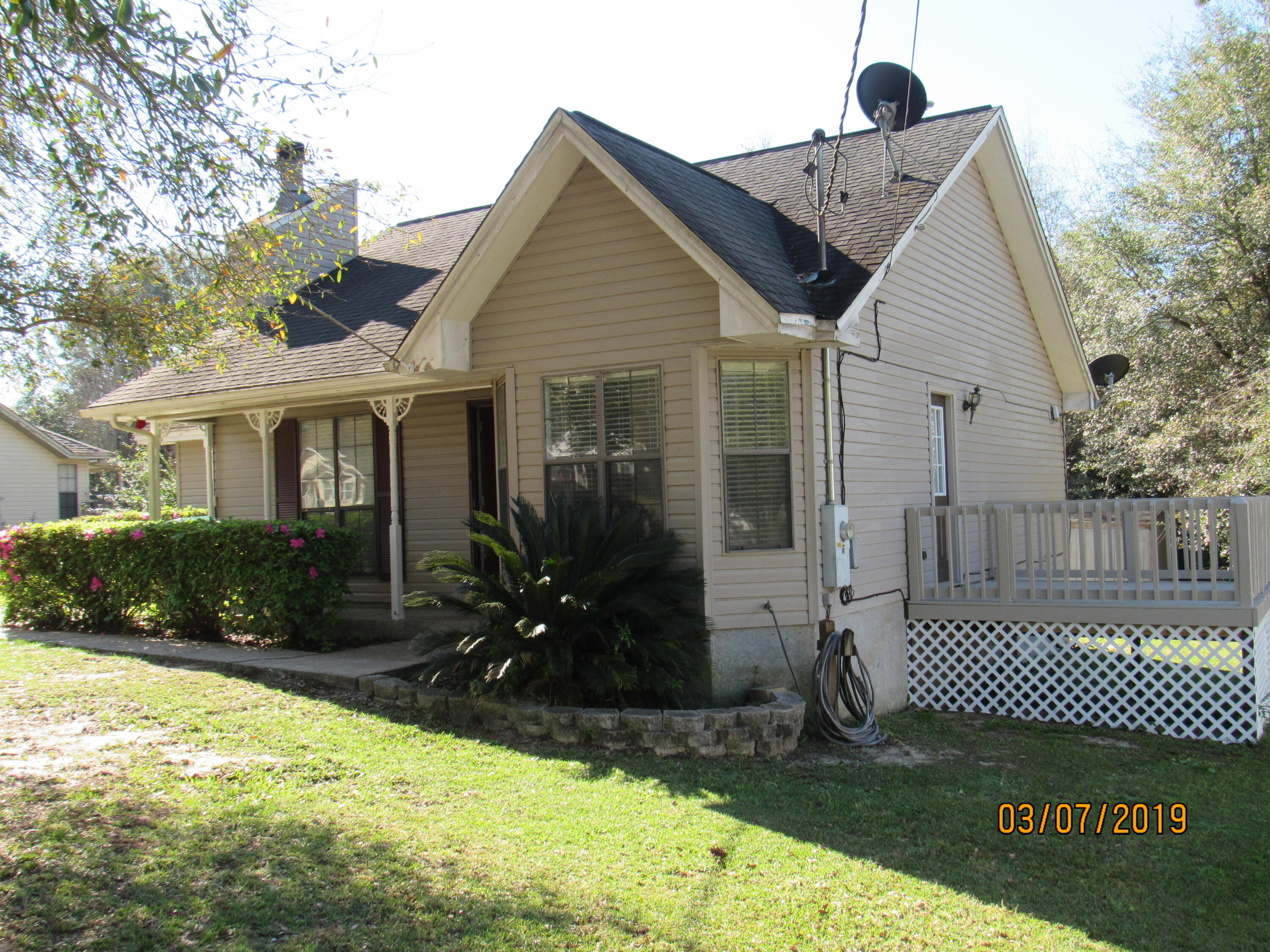 SHOAL CREEK MANOR WEST - Residential Lease