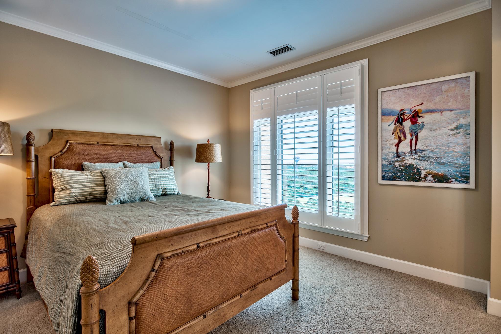 ONE WATER PLACE AT KELLY PLANTATION - Residential