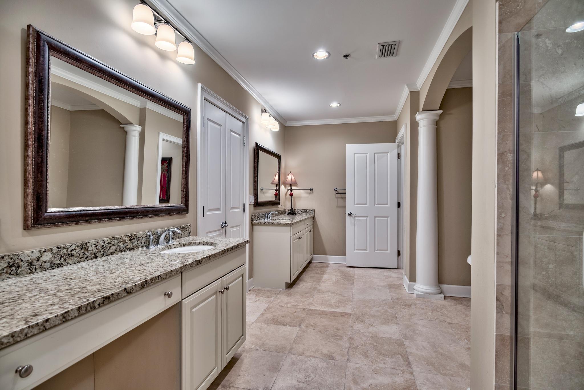 ONE WATER PLACE AT KELLY PLANTATION - Residential