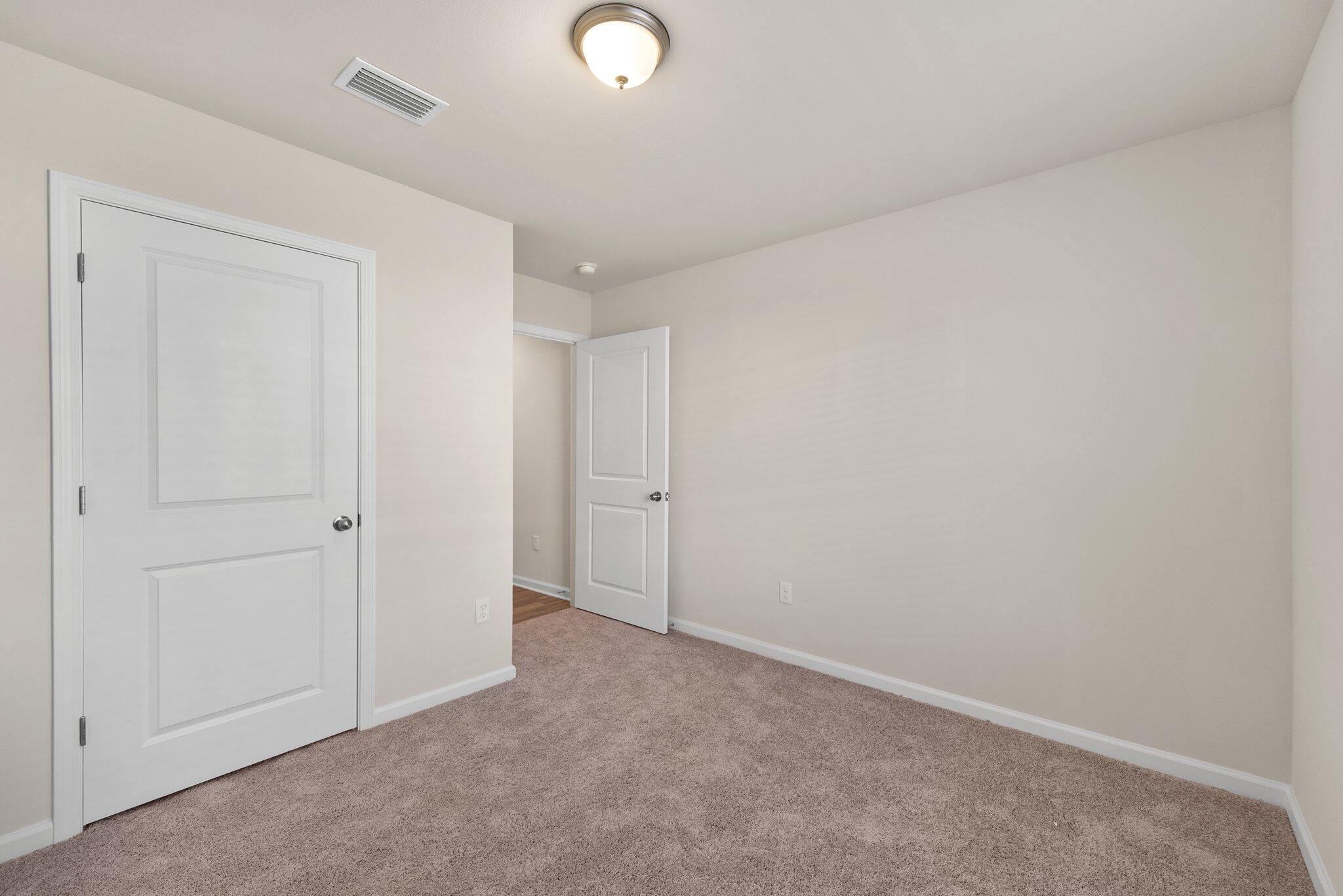 CROSS CREEK - Residential Lease