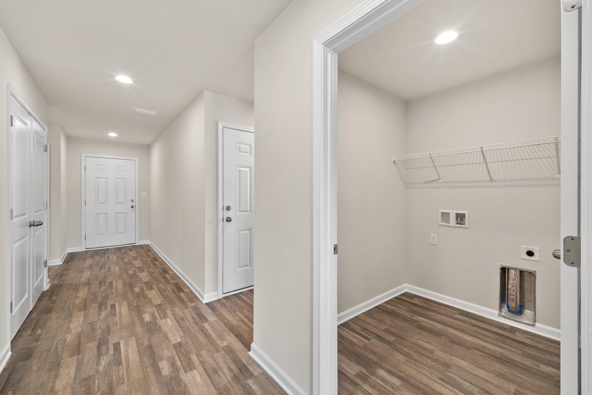 CROSS CREEK - Residential Lease