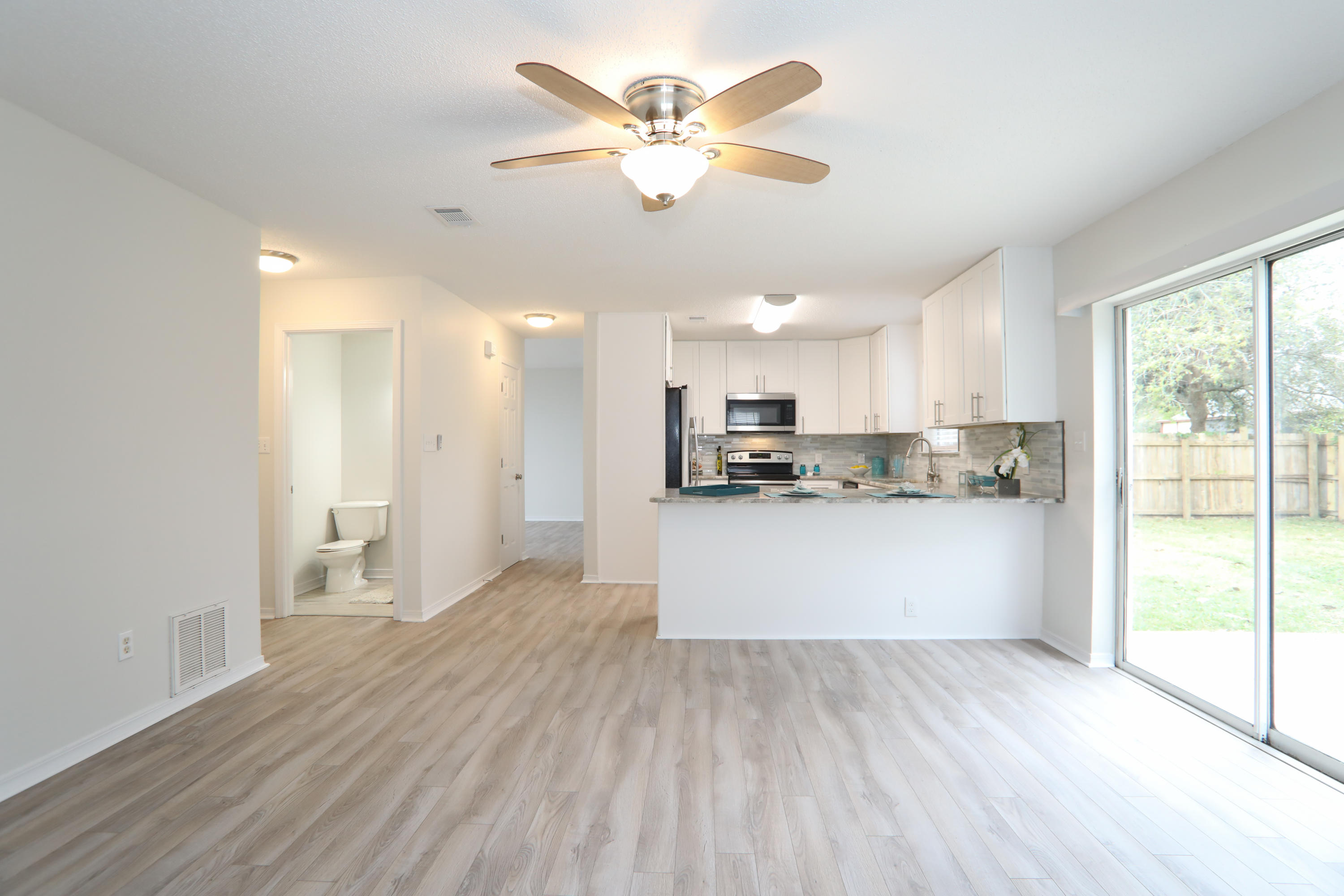 IVALEA GARDENS - Residential