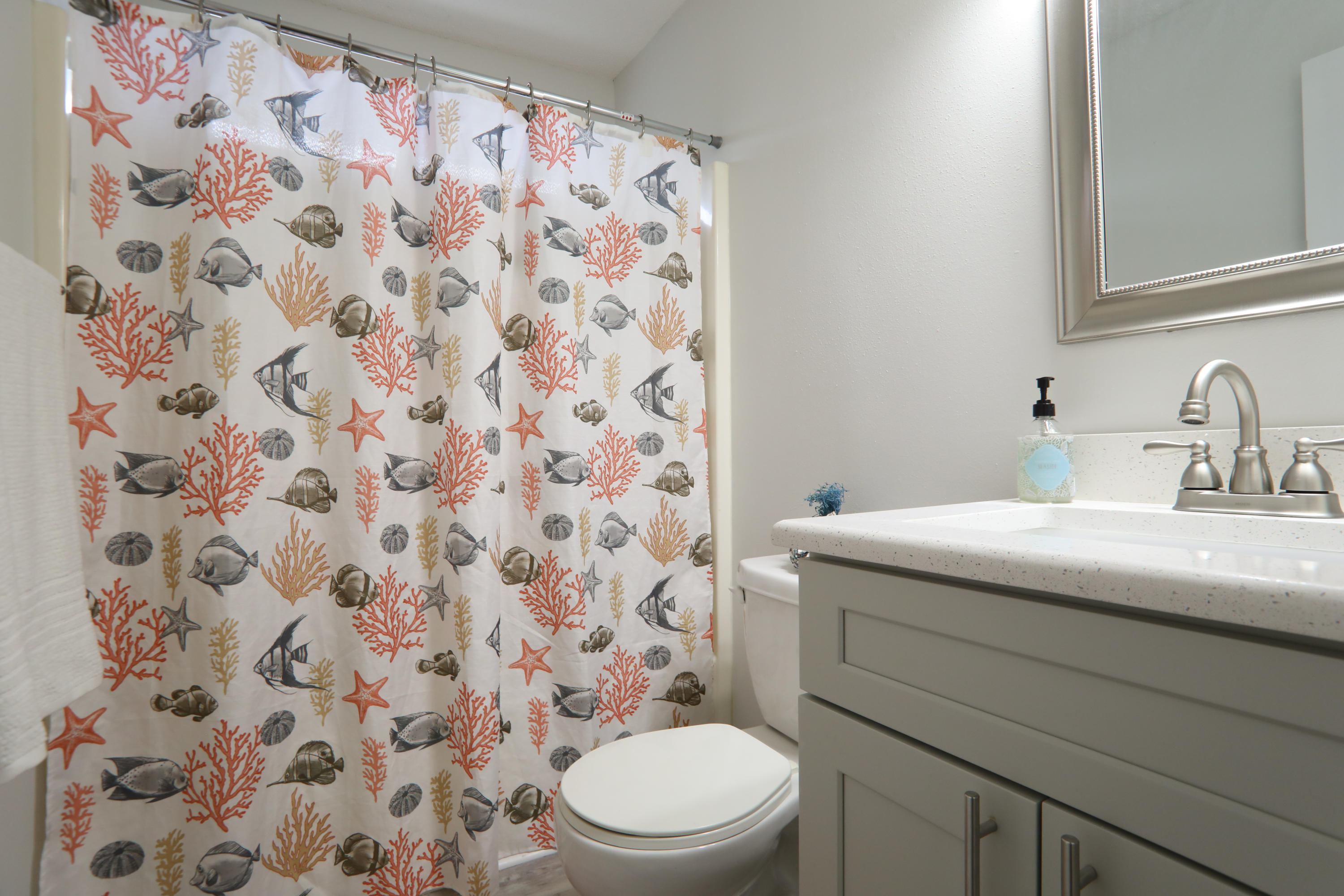 IVALEA GARDENS - Residential