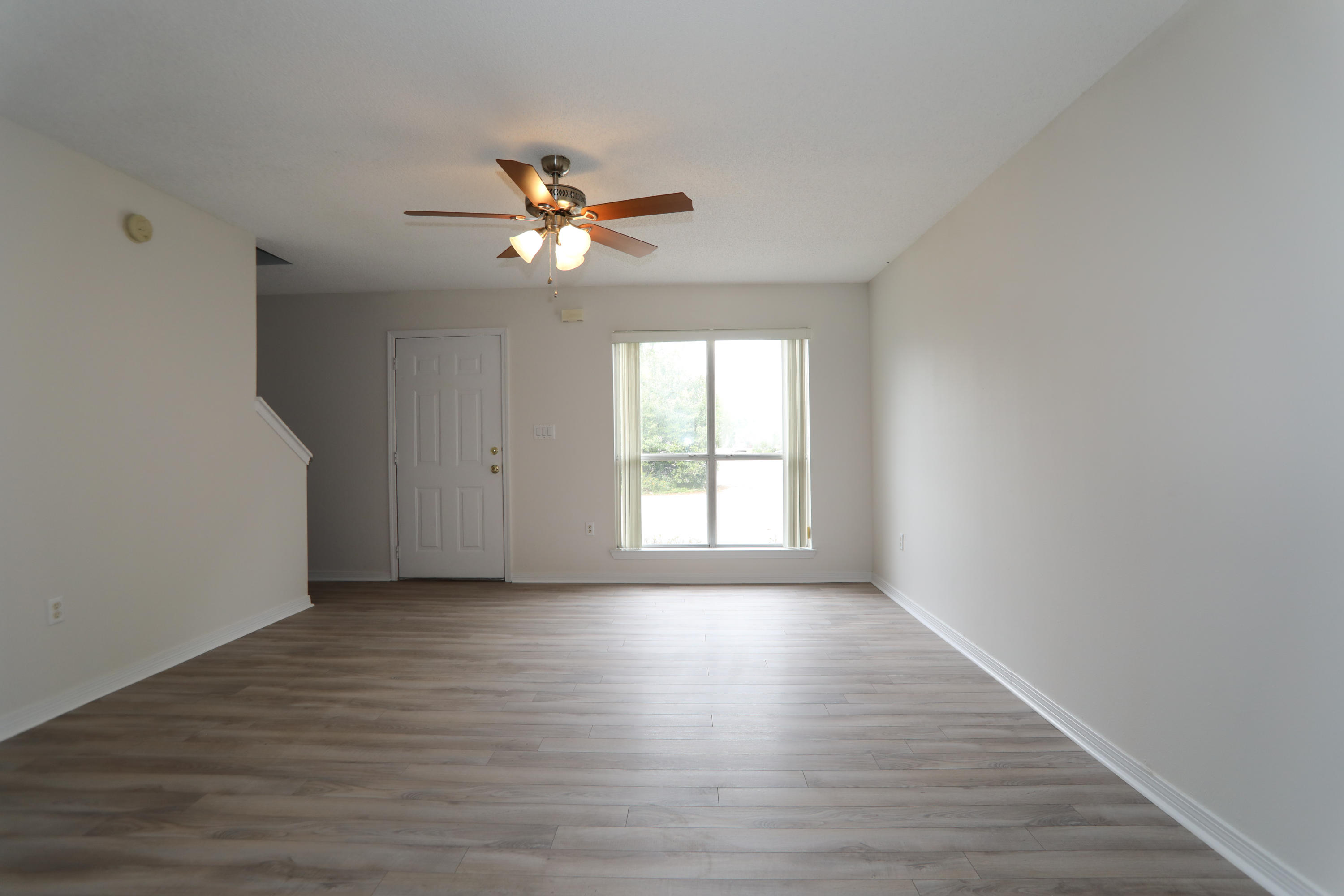 IVALEA GARDENS - Residential