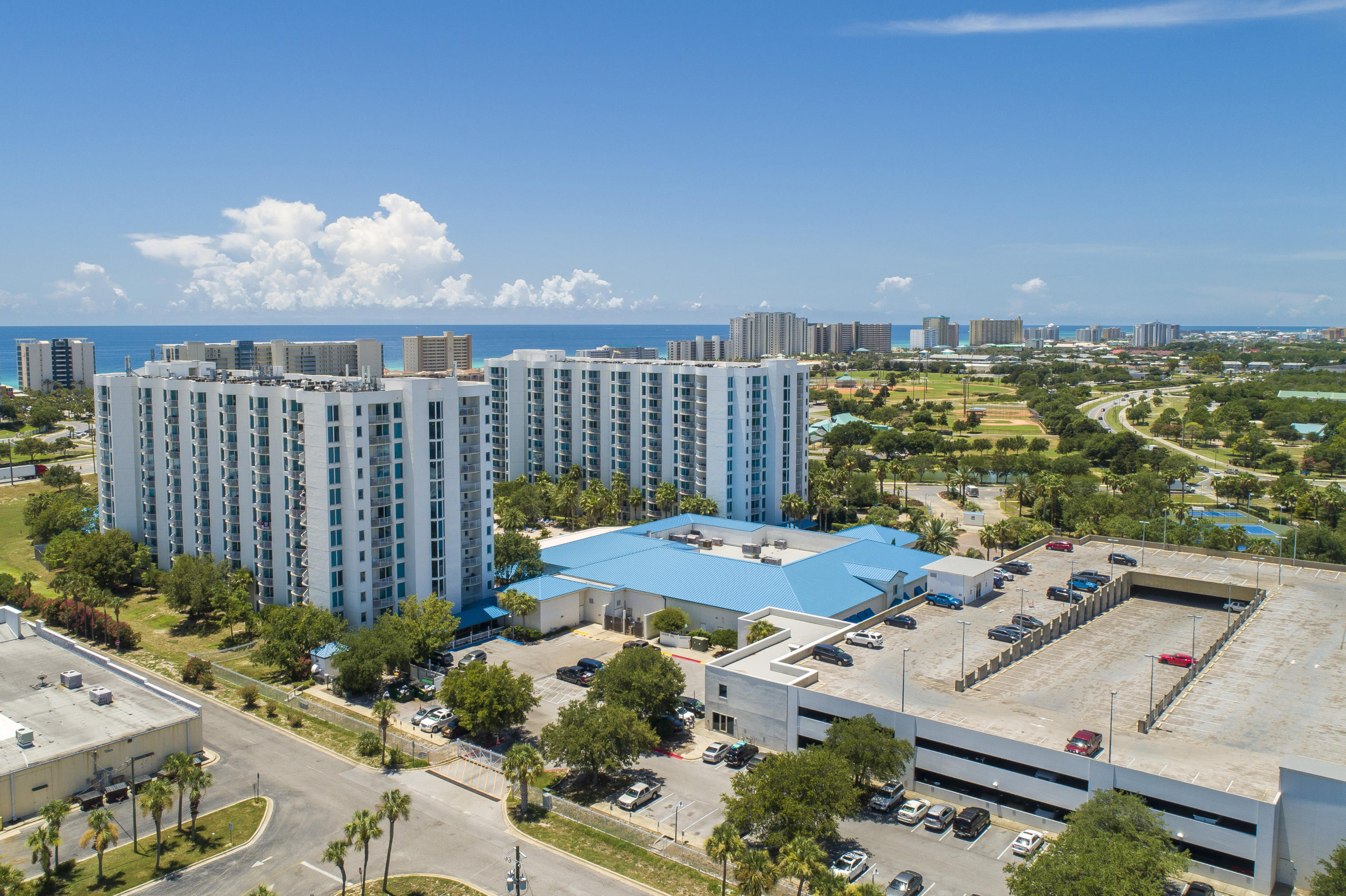 THE PALMS OF DESTIN - Residential