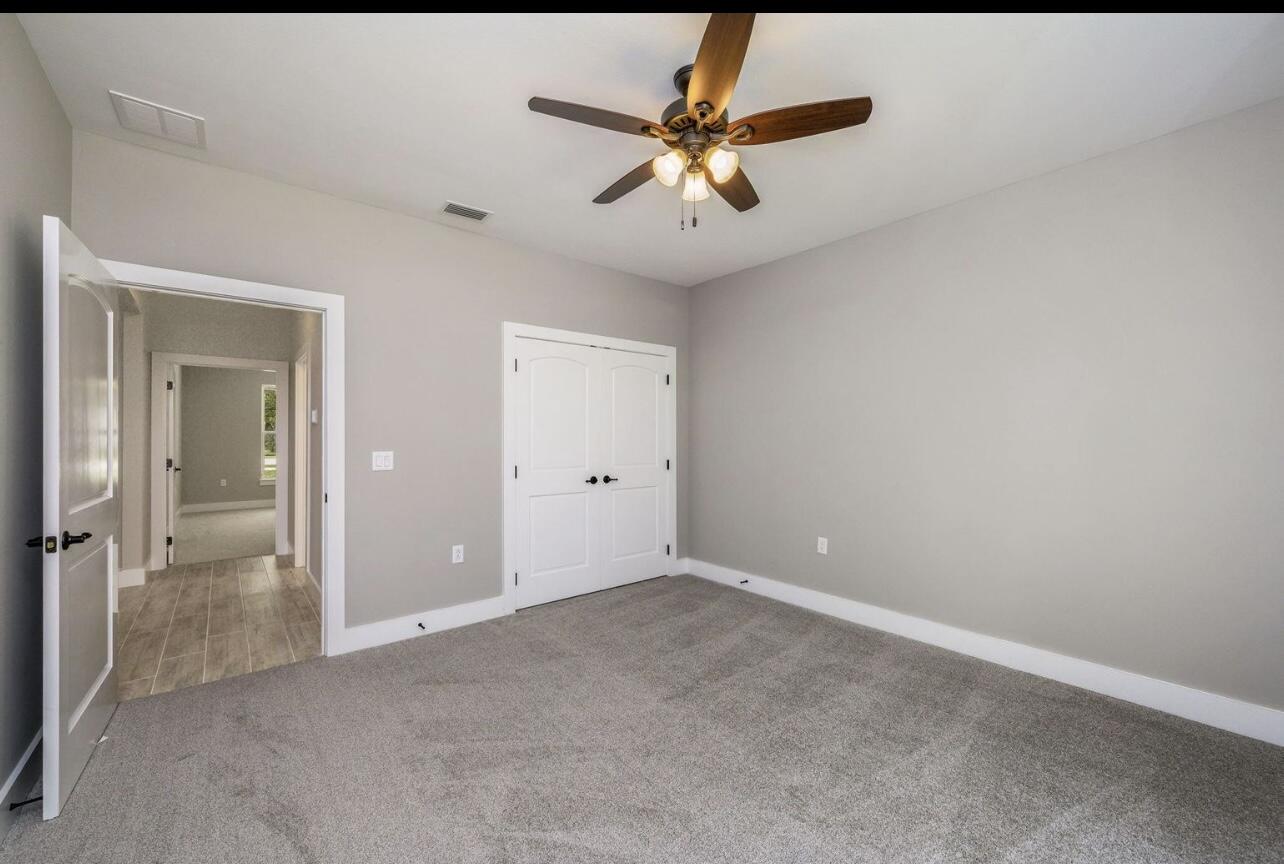 VALPARAISO PLAT 06 - Residential Lease