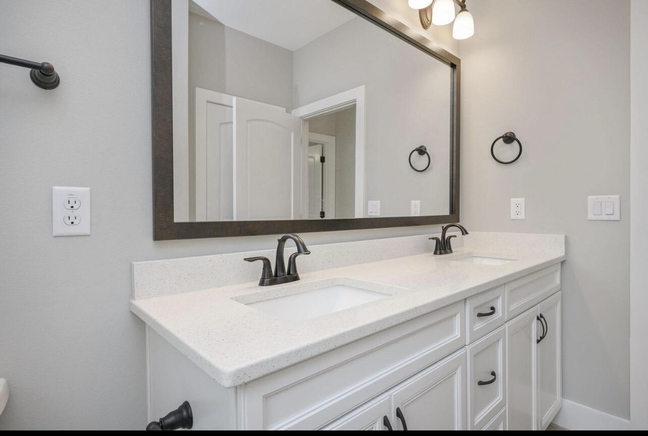 VALPARAISO PLAT 06 - Residential Lease