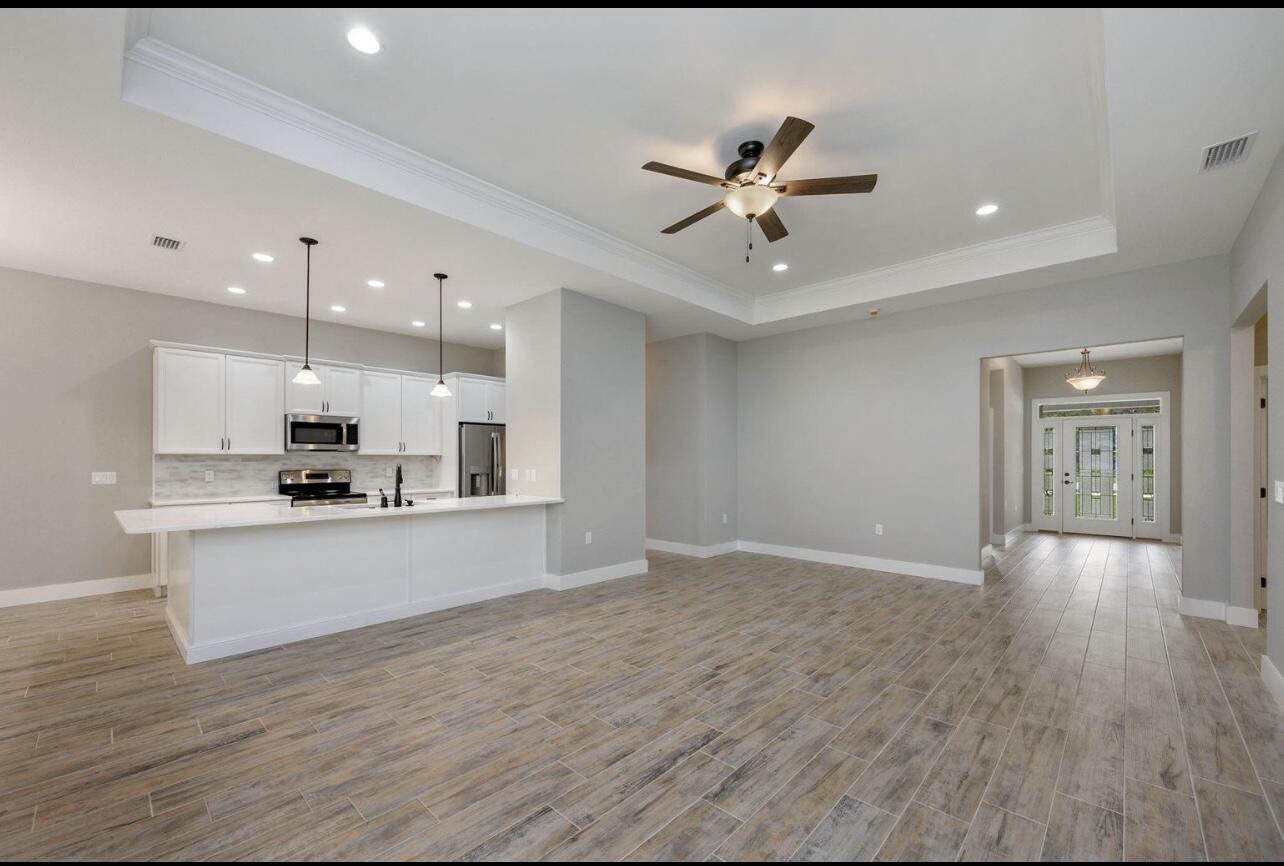 VALPARAISO PLAT 06 - Residential Lease