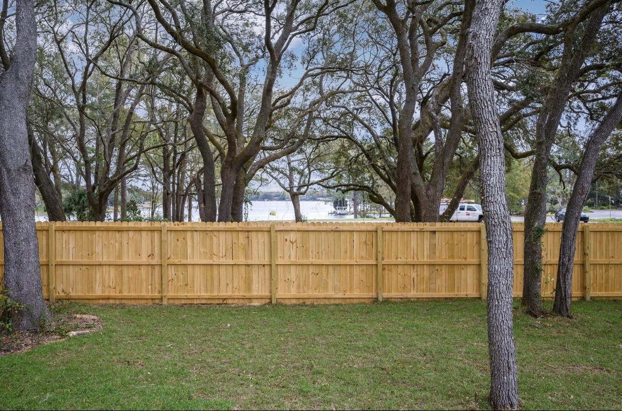 VALPARAISO PLAT 06 - Residential Lease