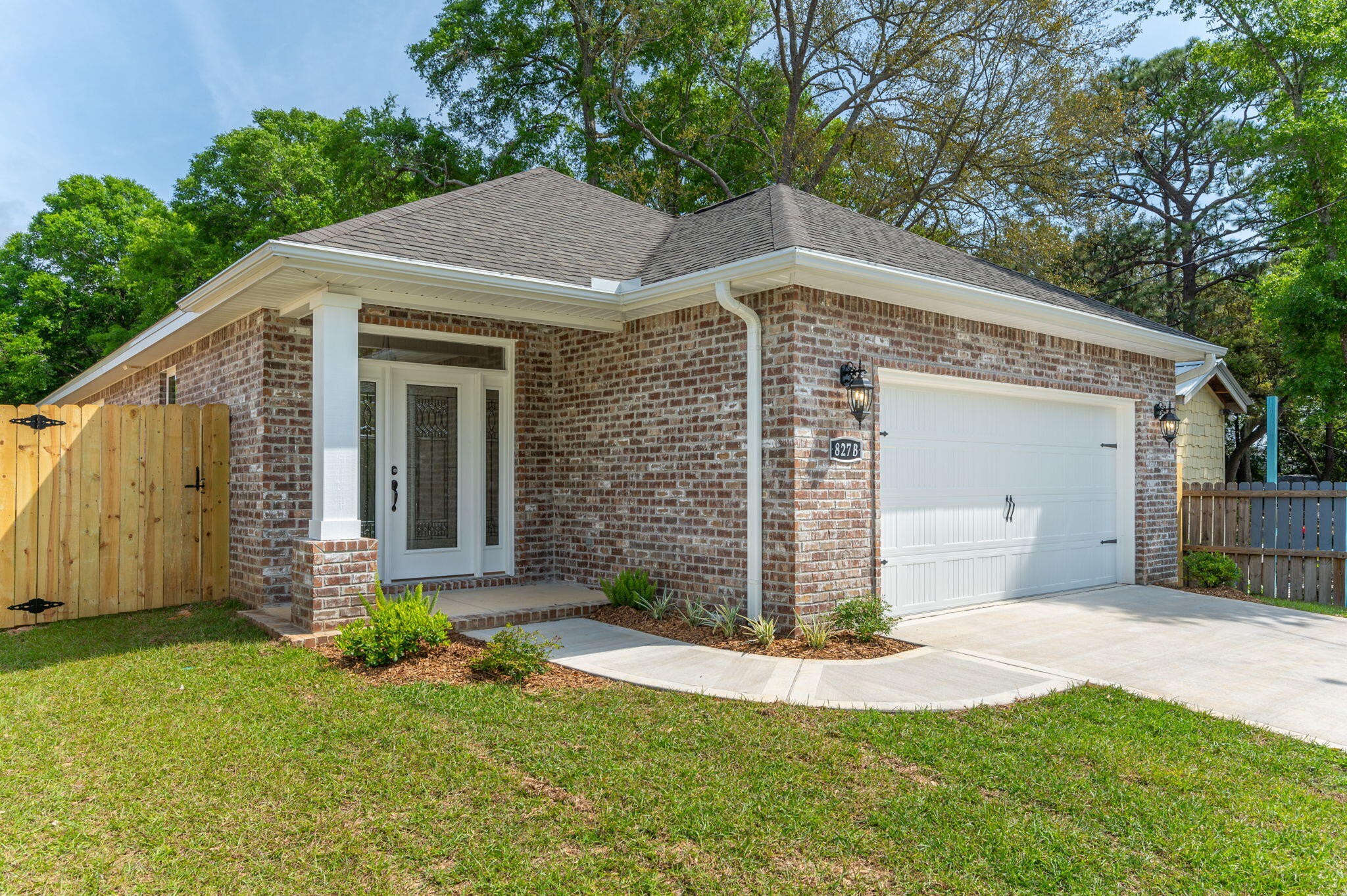 FOREST HEIGHTS - Residential