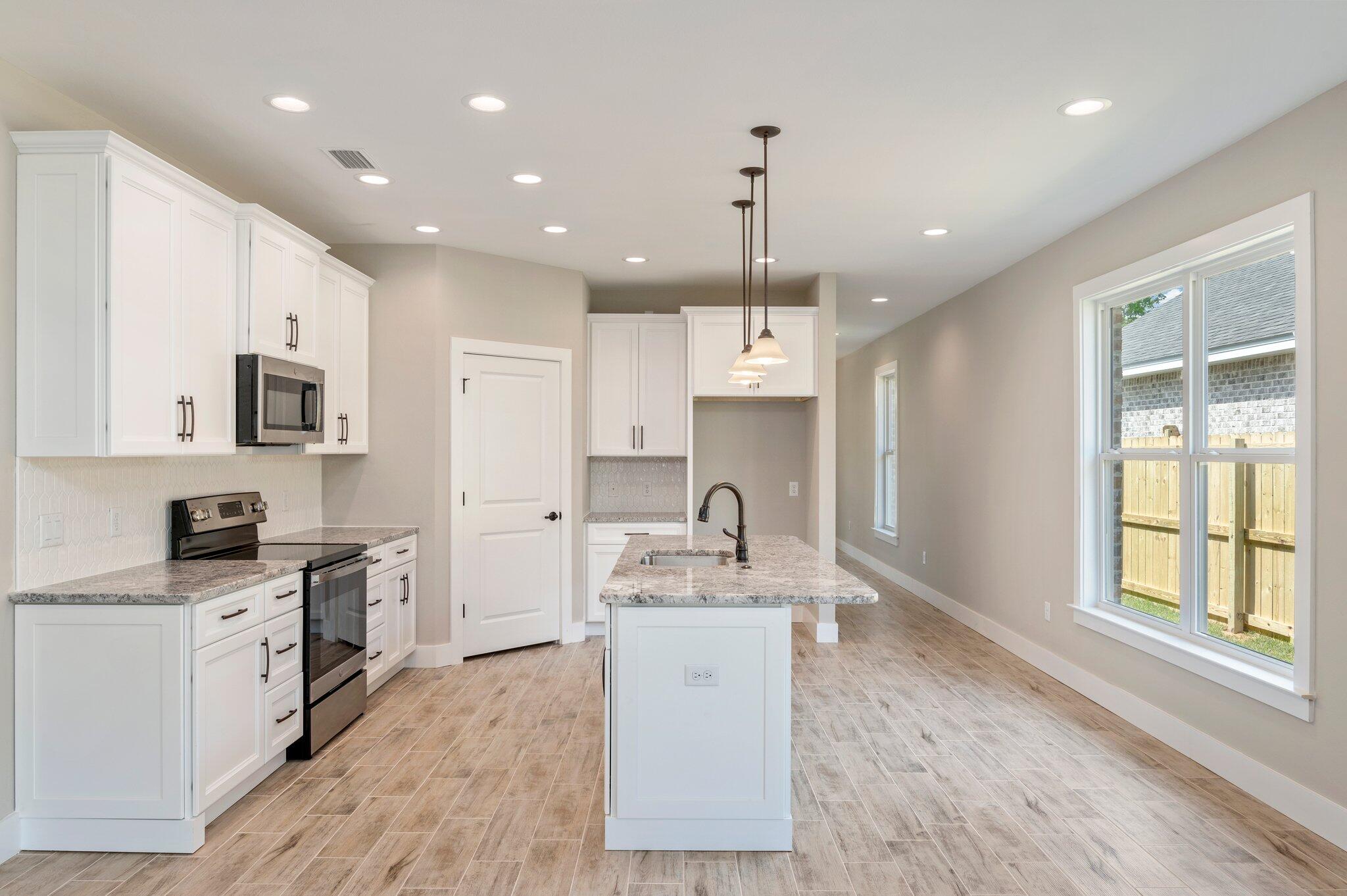FOREST HEIGHTS - Residential