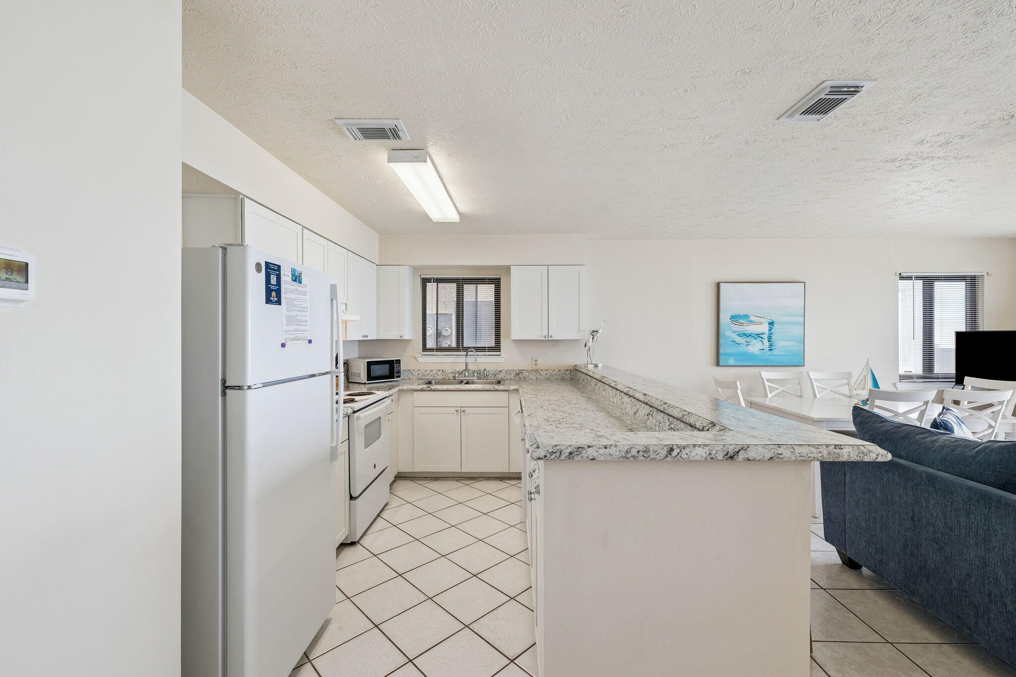 CRYSTAL VILLAS CONDO - Residential