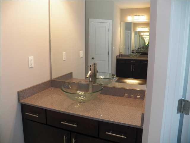 Fox Valley ph1 - Residential Lease