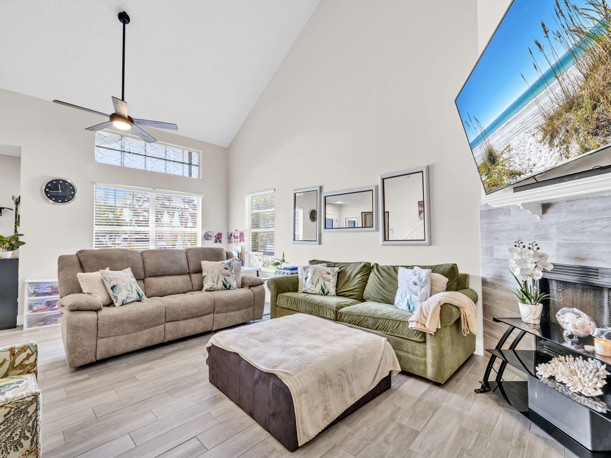 VICTORIA PK/QUAIL RN - Residential Lease
