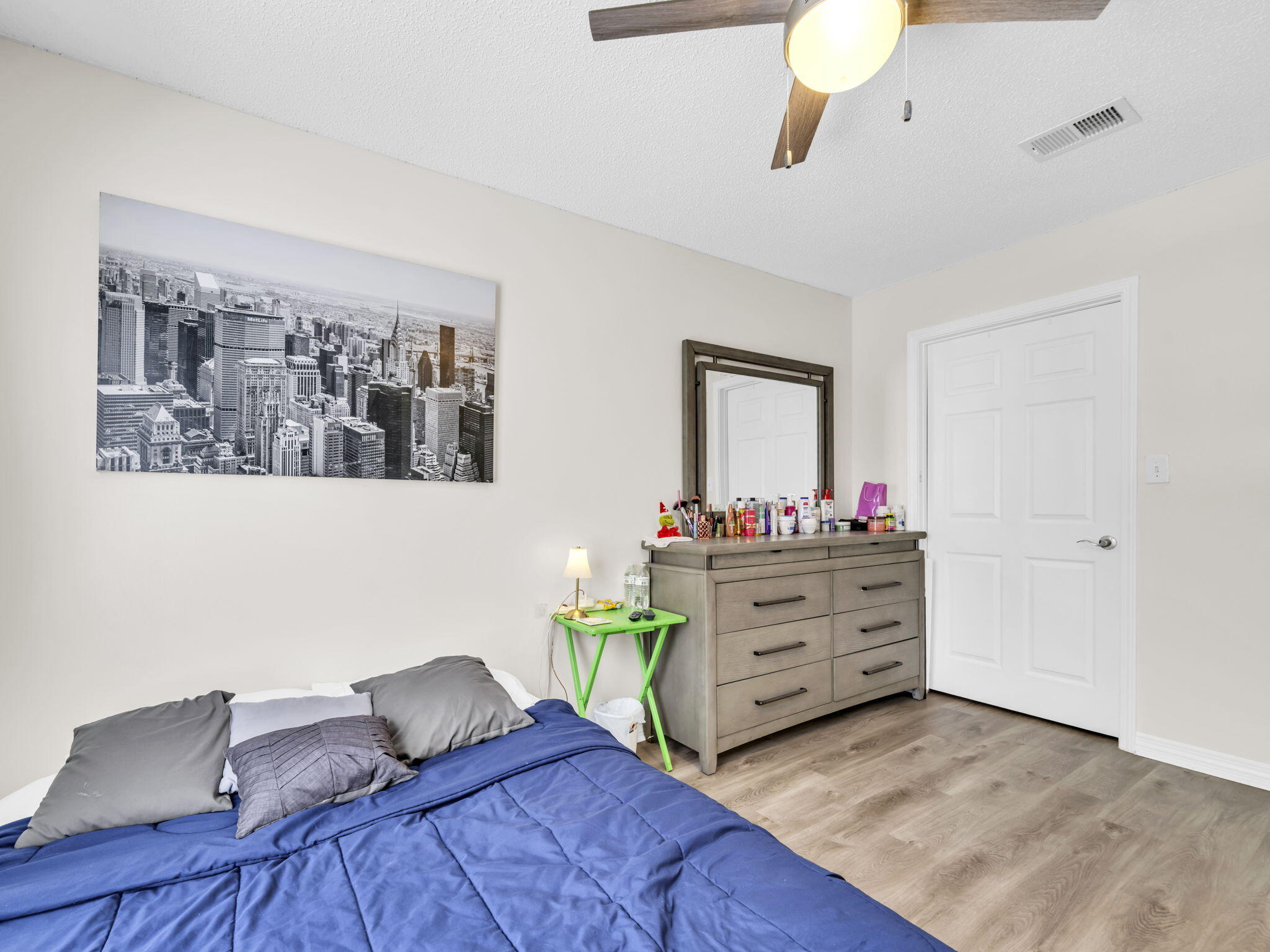 VICTORIA PK/QUAIL RN - Residential Lease