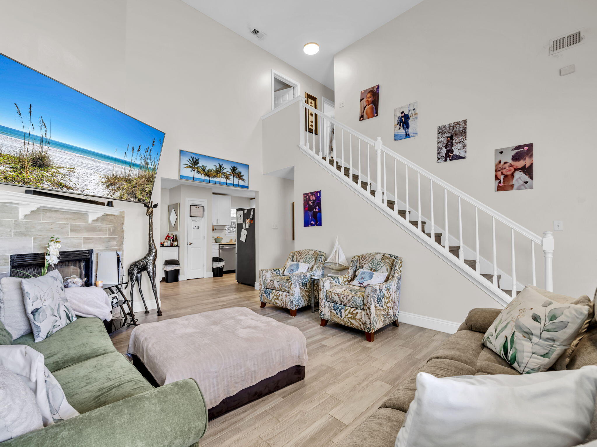 VICTORIA PK/QUAIL RN - Residential Lease