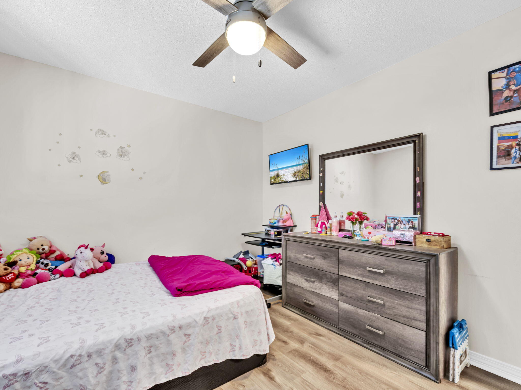 VICTORIA PK/QUAIL RN - Residential Lease