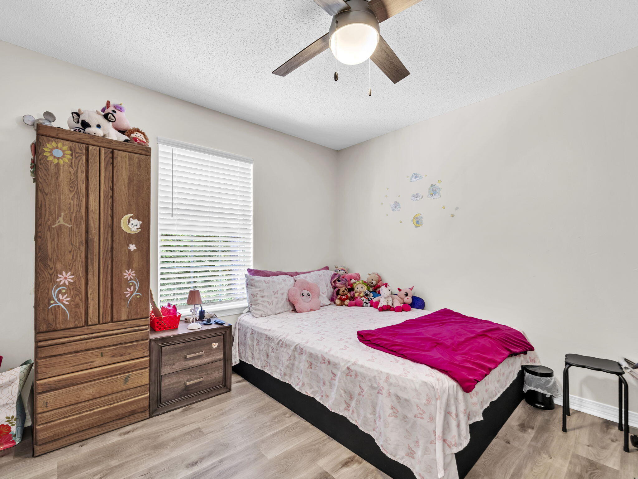 VICTORIA PK/QUAIL RN - Residential Lease