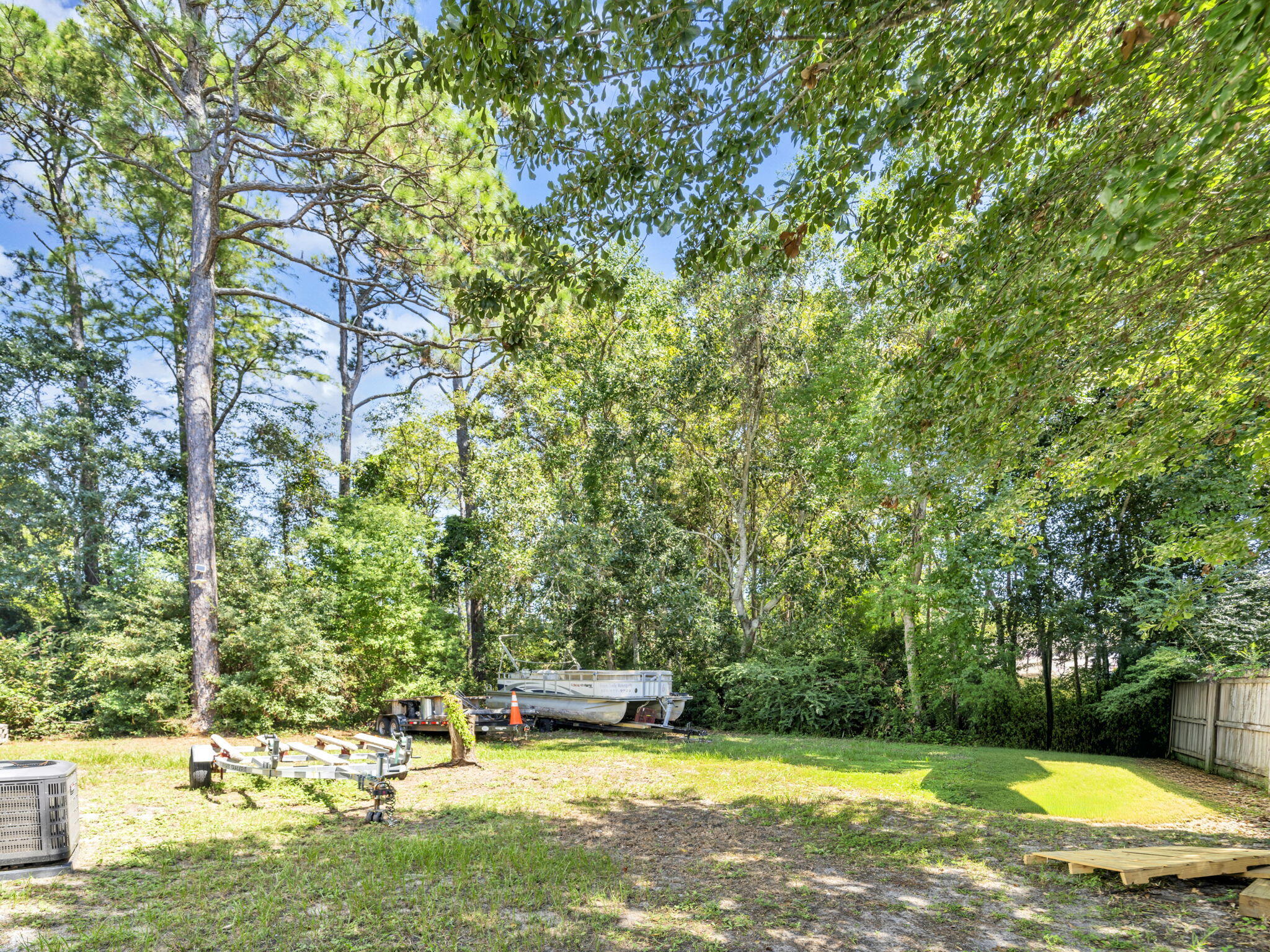 VICTORIA PK/QUAIL RN - Residential Lease