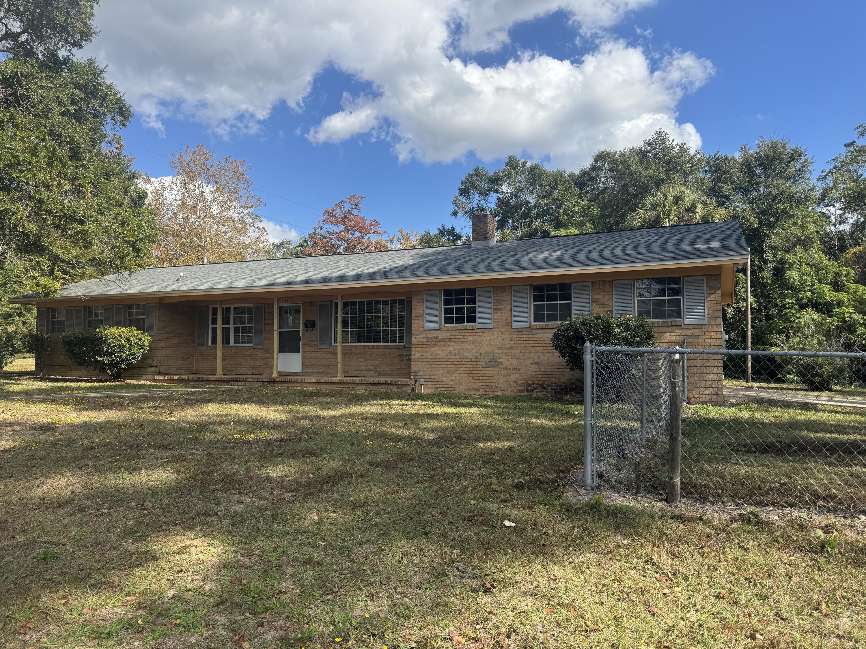 CRESTVIEW - Residential Lease