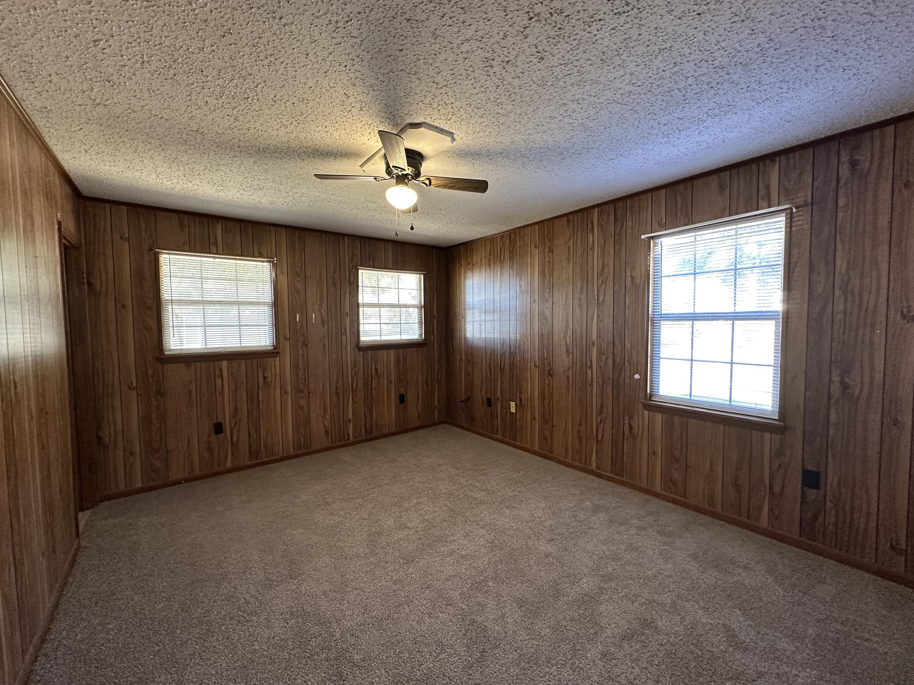 CRESTVIEW - Residential Lease