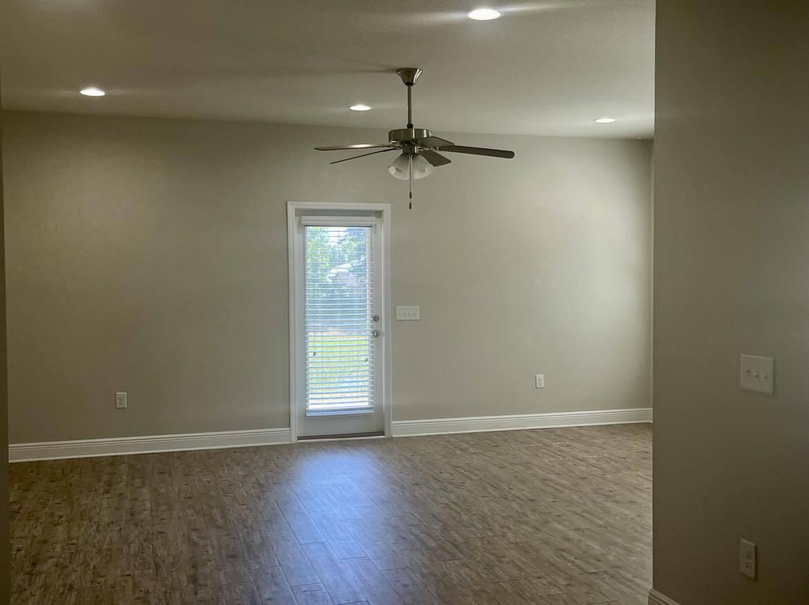 Reserve Pointe I&Ii - Residential Lease