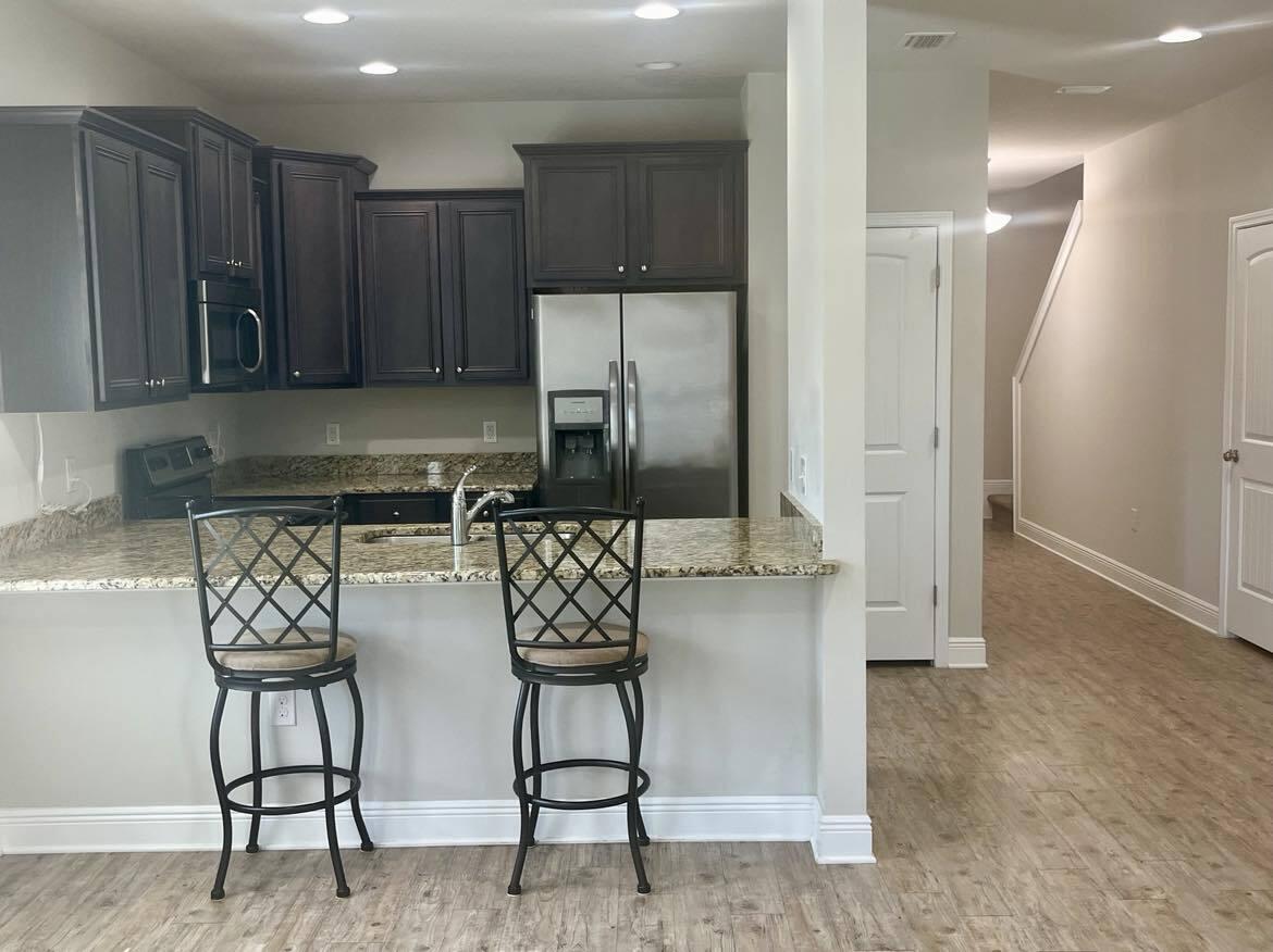 Reserve Pointe I&Ii - Residential Lease