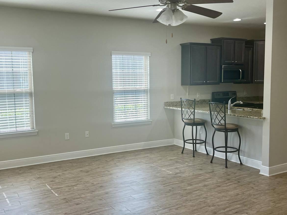 Reserve Pointe I&Ii - Residential Lease