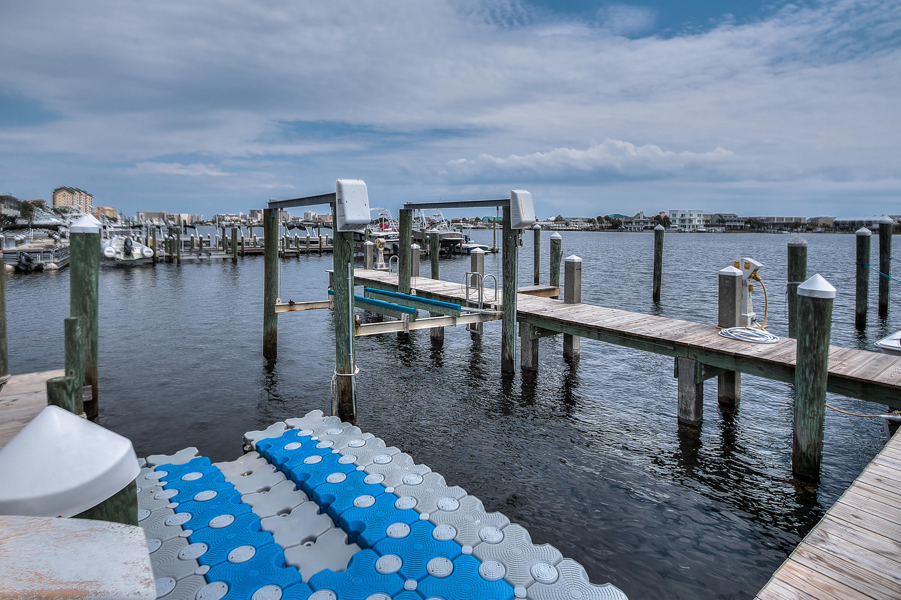 DESTIN HARBOR PLACE - Residential