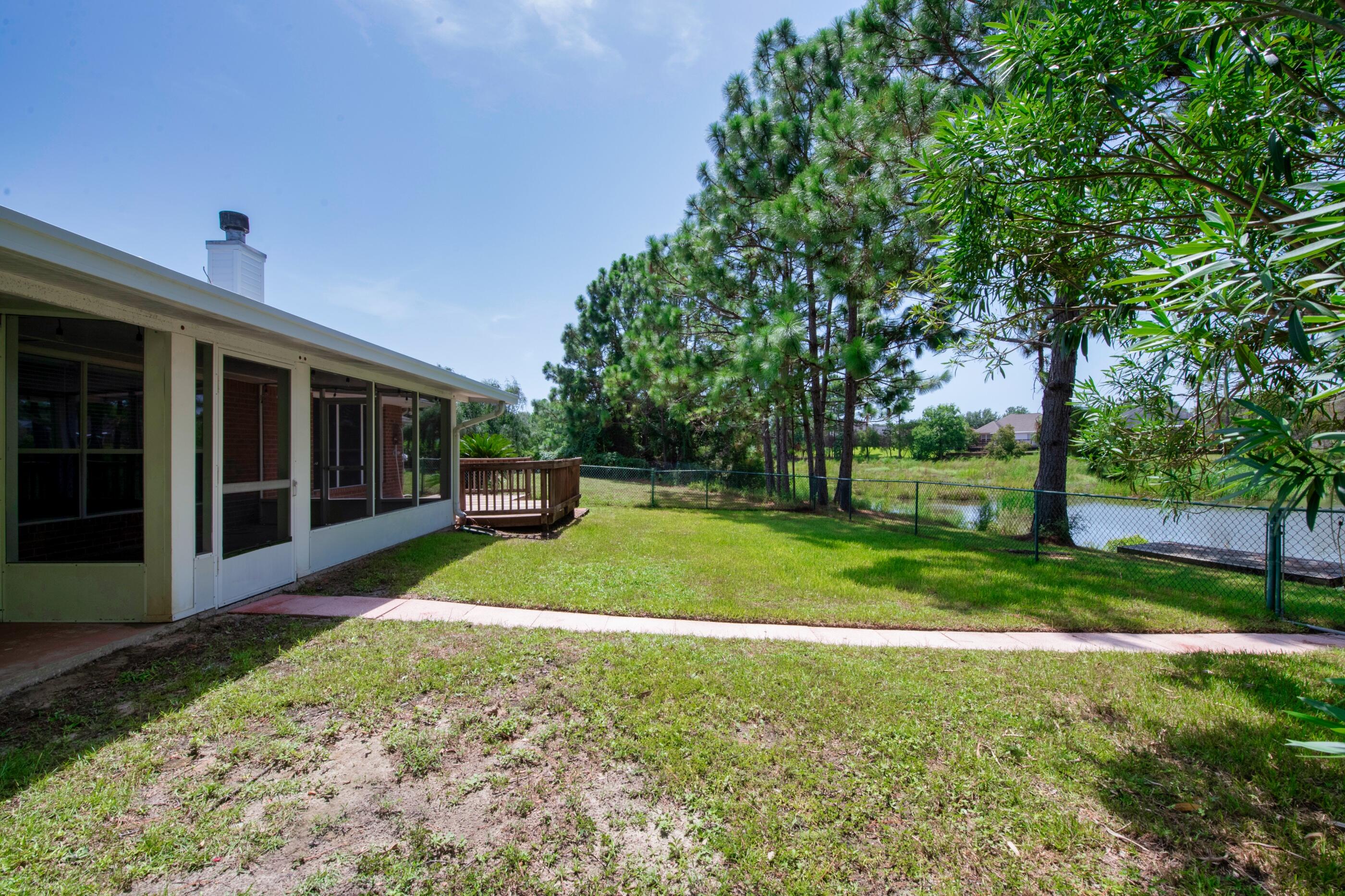 SHADOW LAKES - Residential