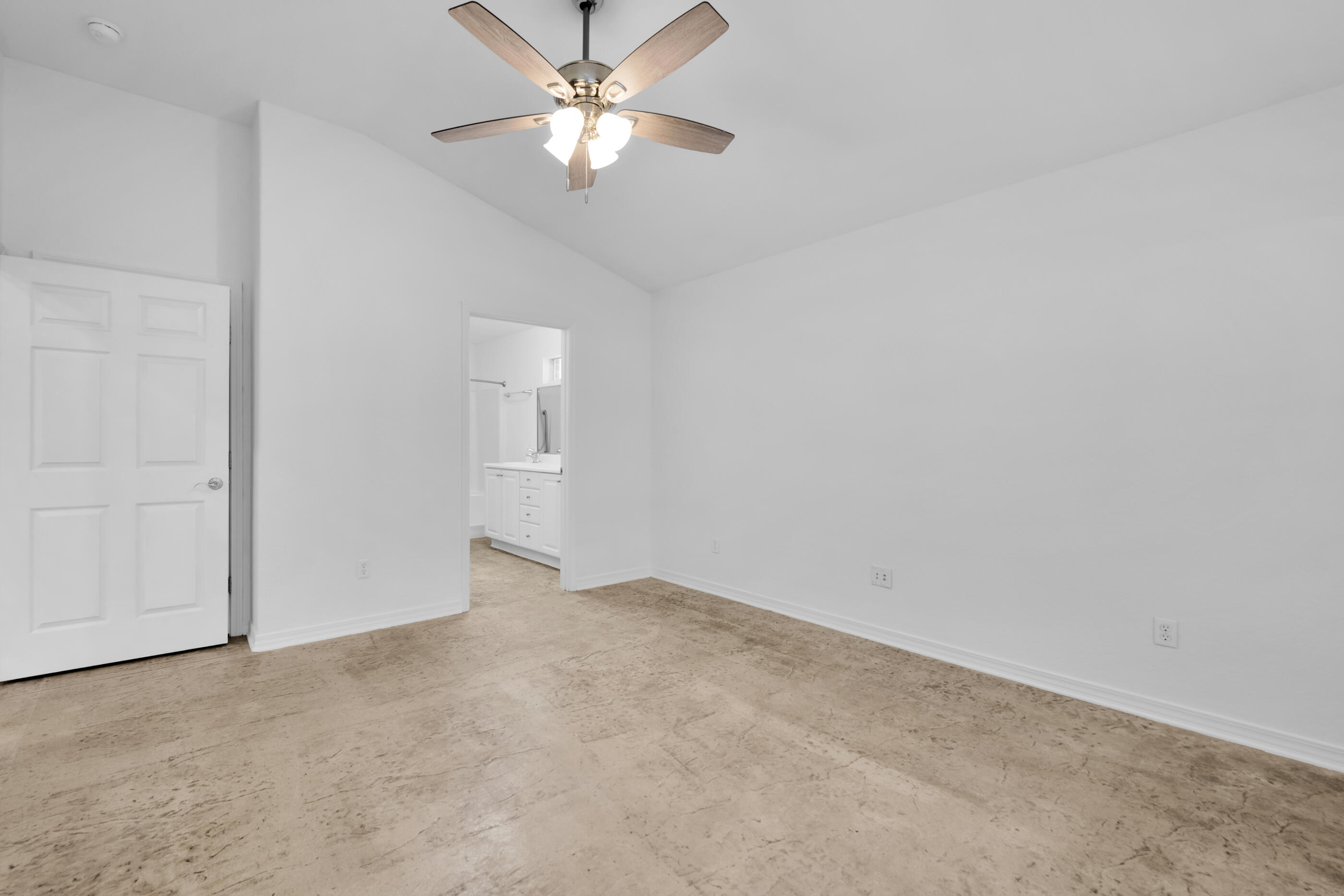 SHADOW LAKES - Residential