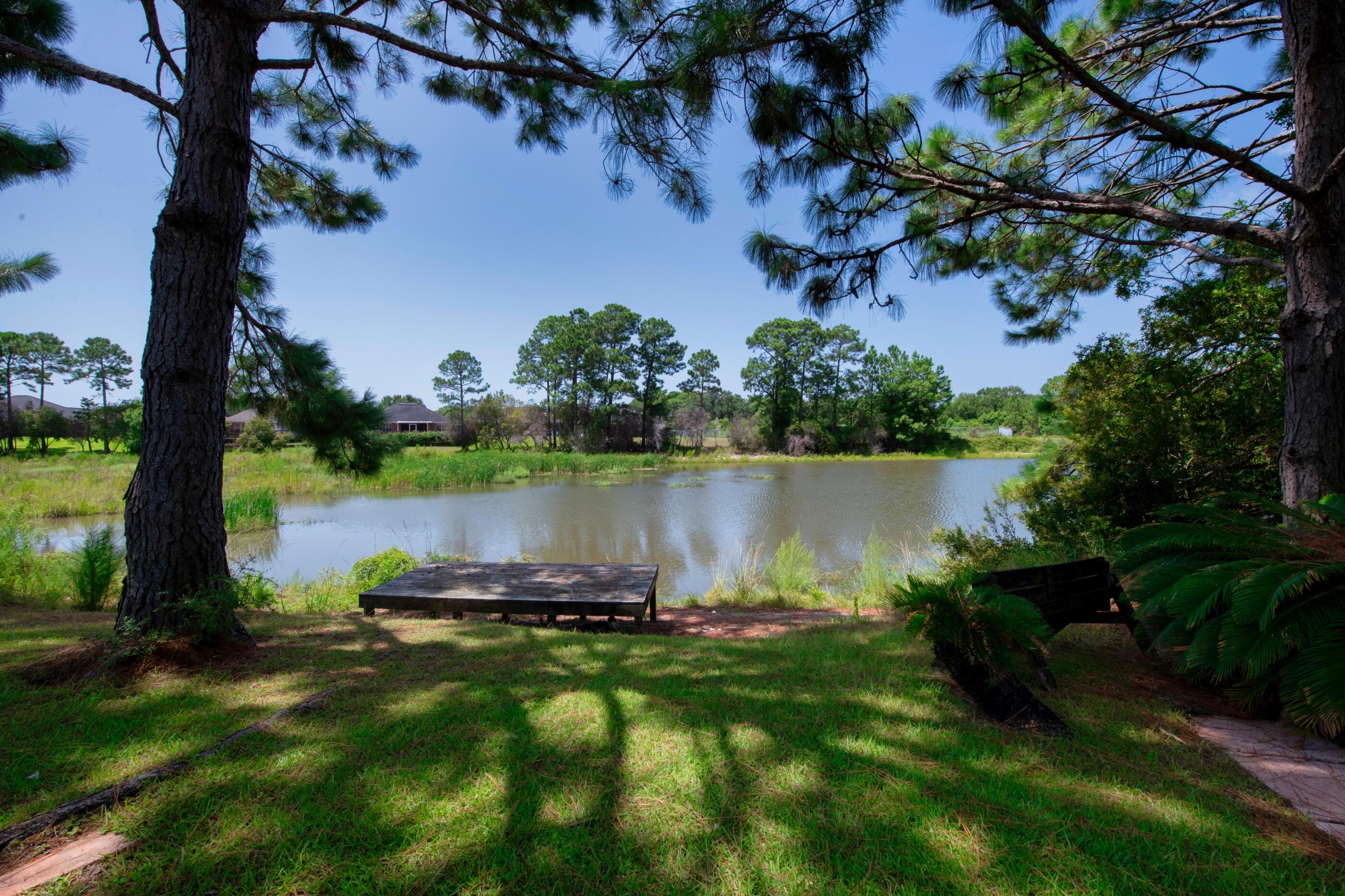 SHADOW LAKES - Residential