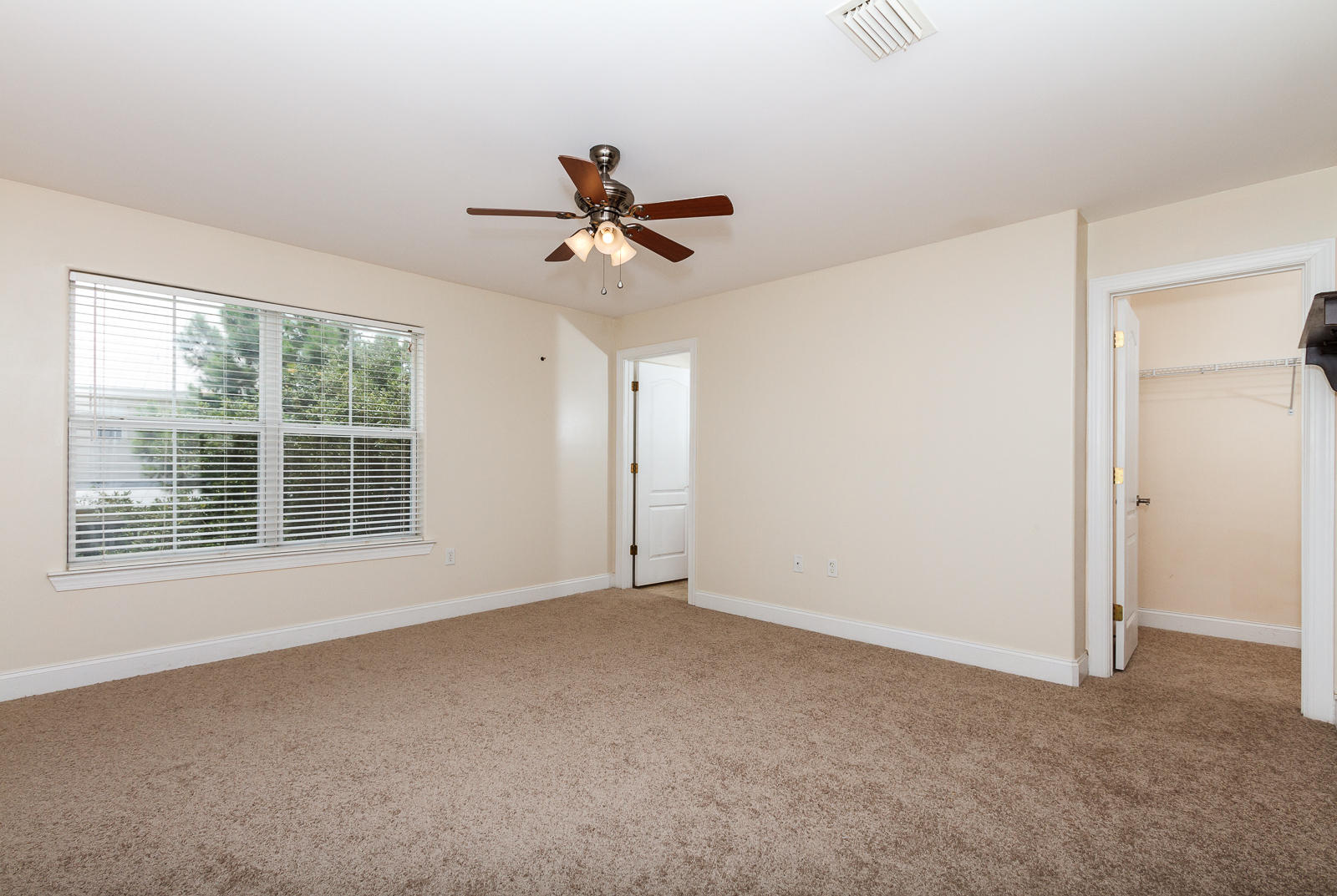 OLD BAY T/H - Residential