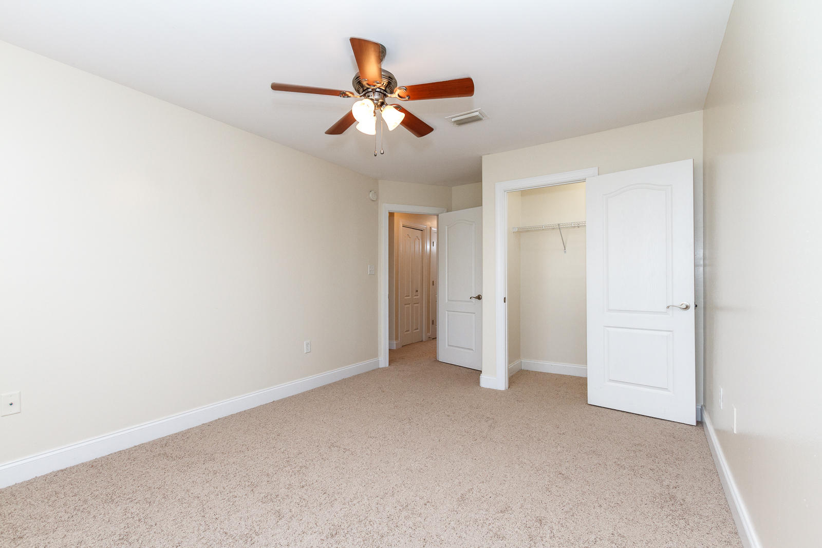 OLD BAY T/H - Residential