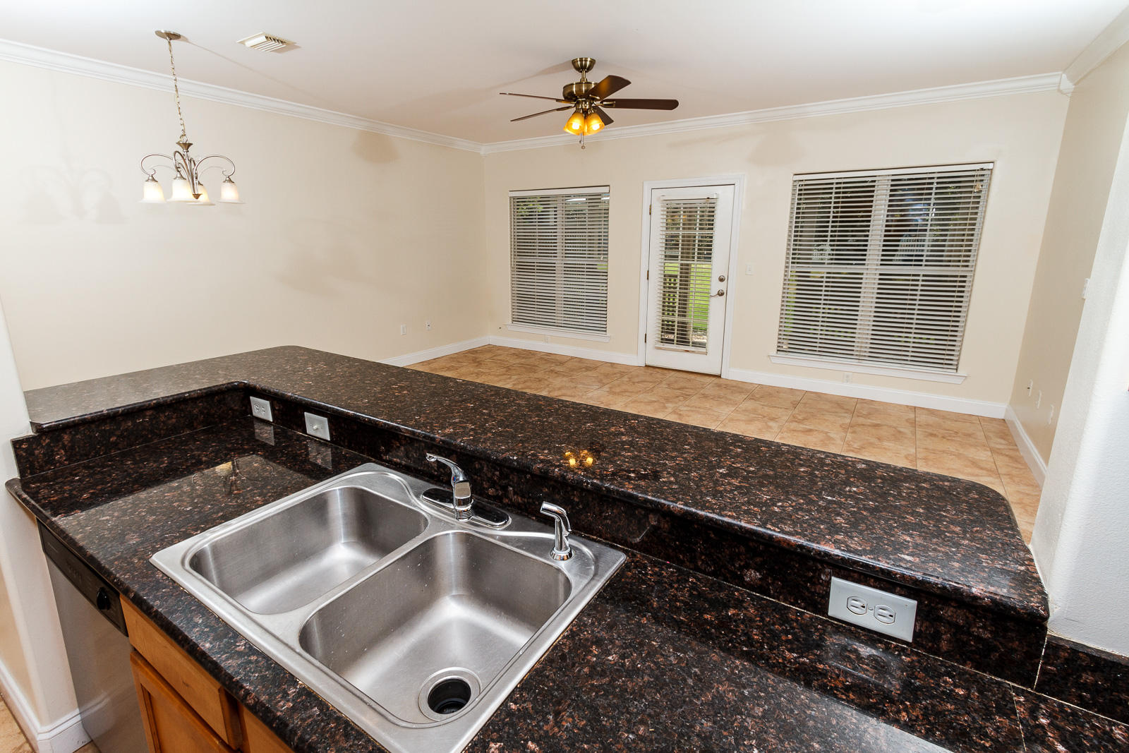 OLD BAY T/H - Residential