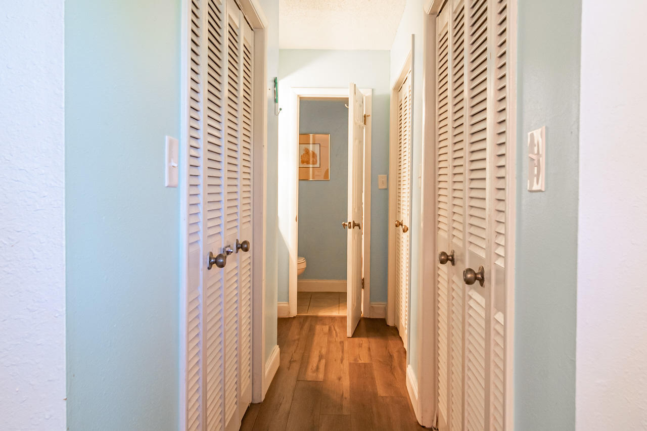 SEASCAPE CONDO GARDEN VILLA - Residential