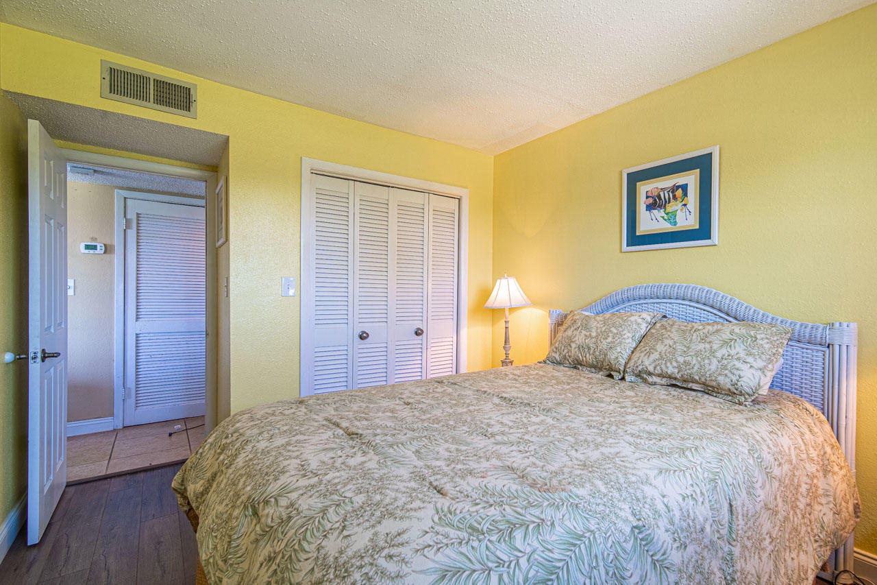 SEASCAPE CONDO GARDEN VILLA - Residential