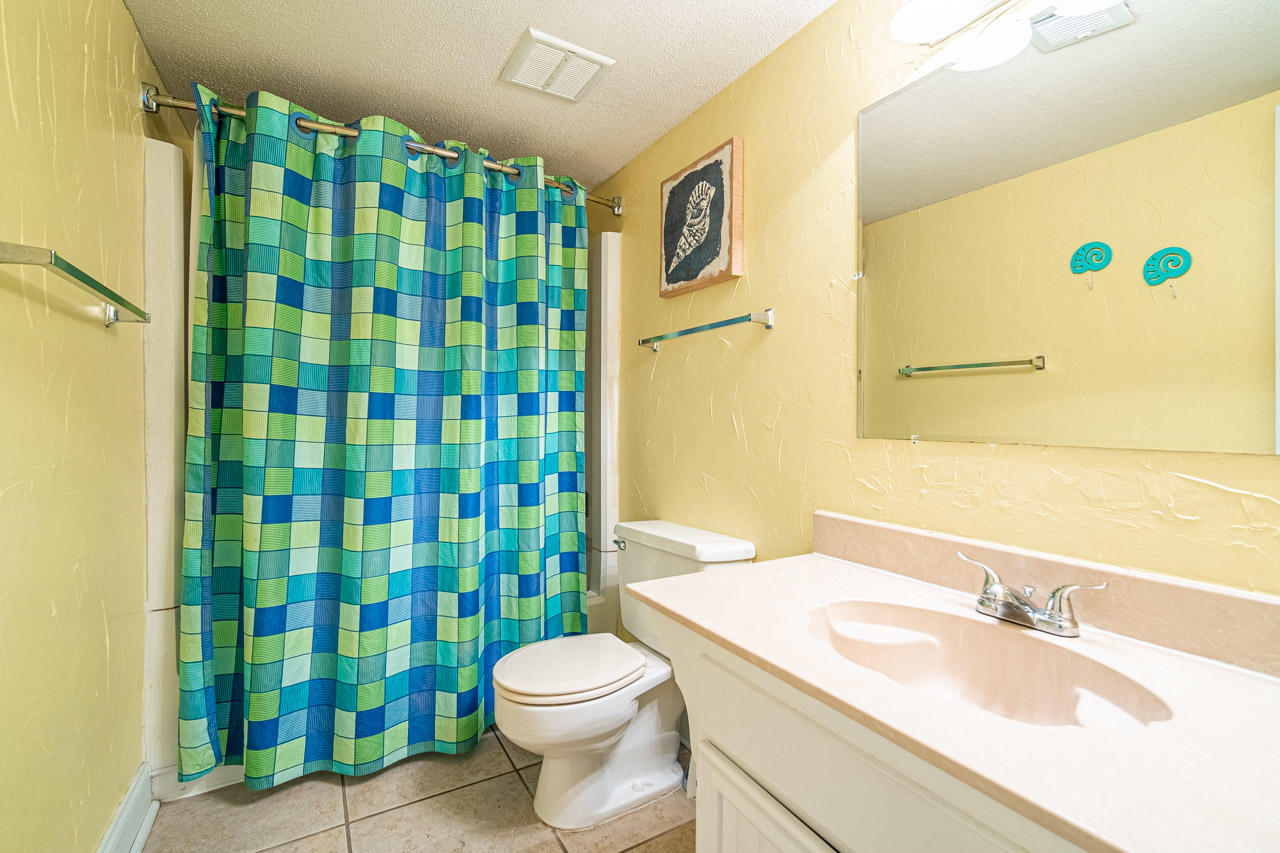 SEASCAPE CONDO GARDEN VILLA - Residential