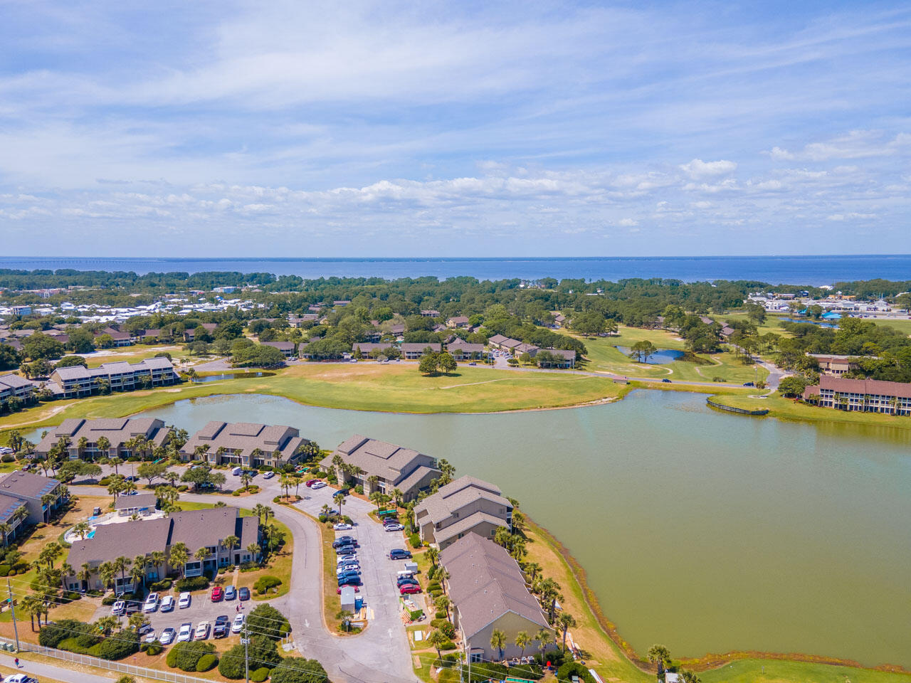 SEASCAPE CONDO GARDEN VILLA - Residential